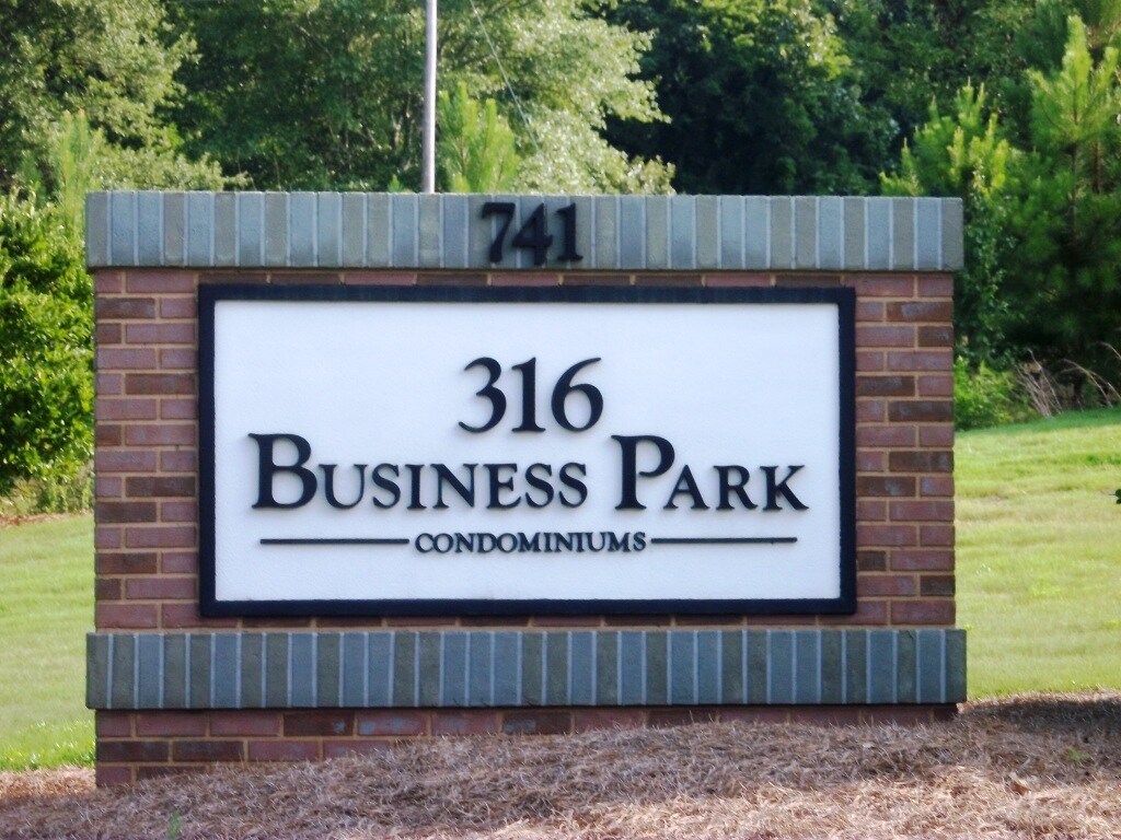 741 Harry McCarty Rd, Bethlehem, GA for Rent