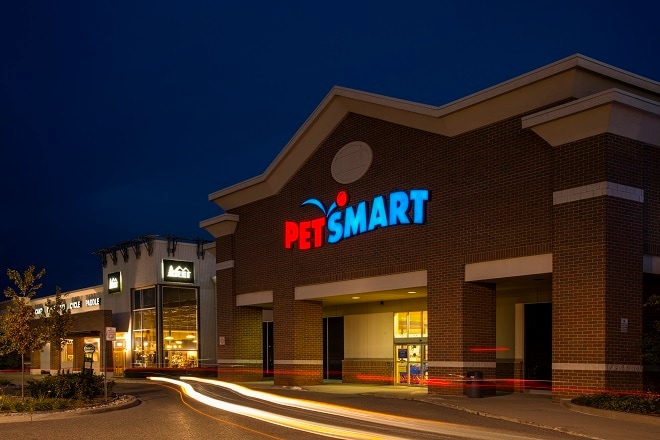 686-880 E Big Beaver Rd, Troy, MI for Rent