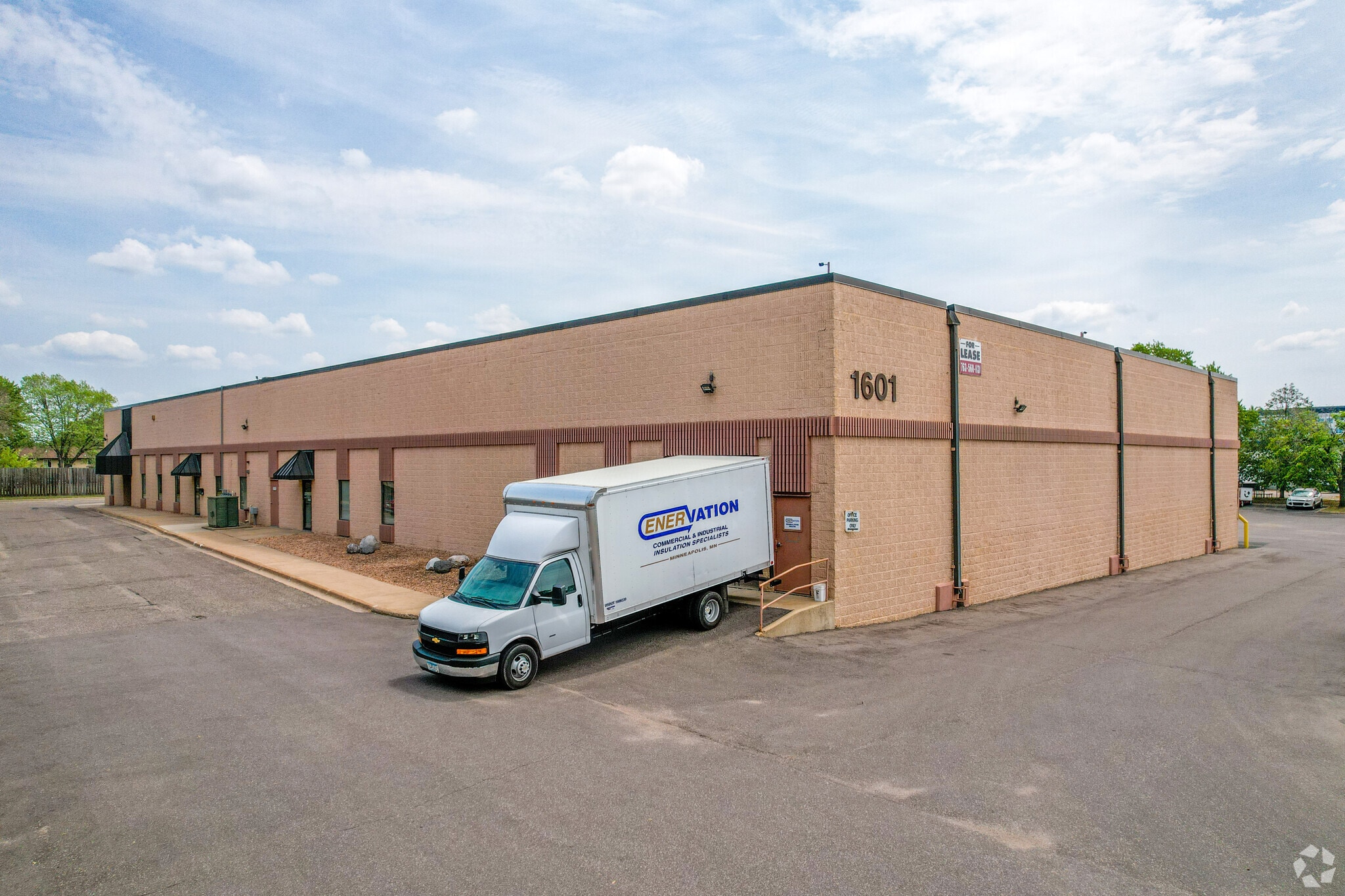 1601 67th Ave N, Brooklyn Center, MN for Rent
