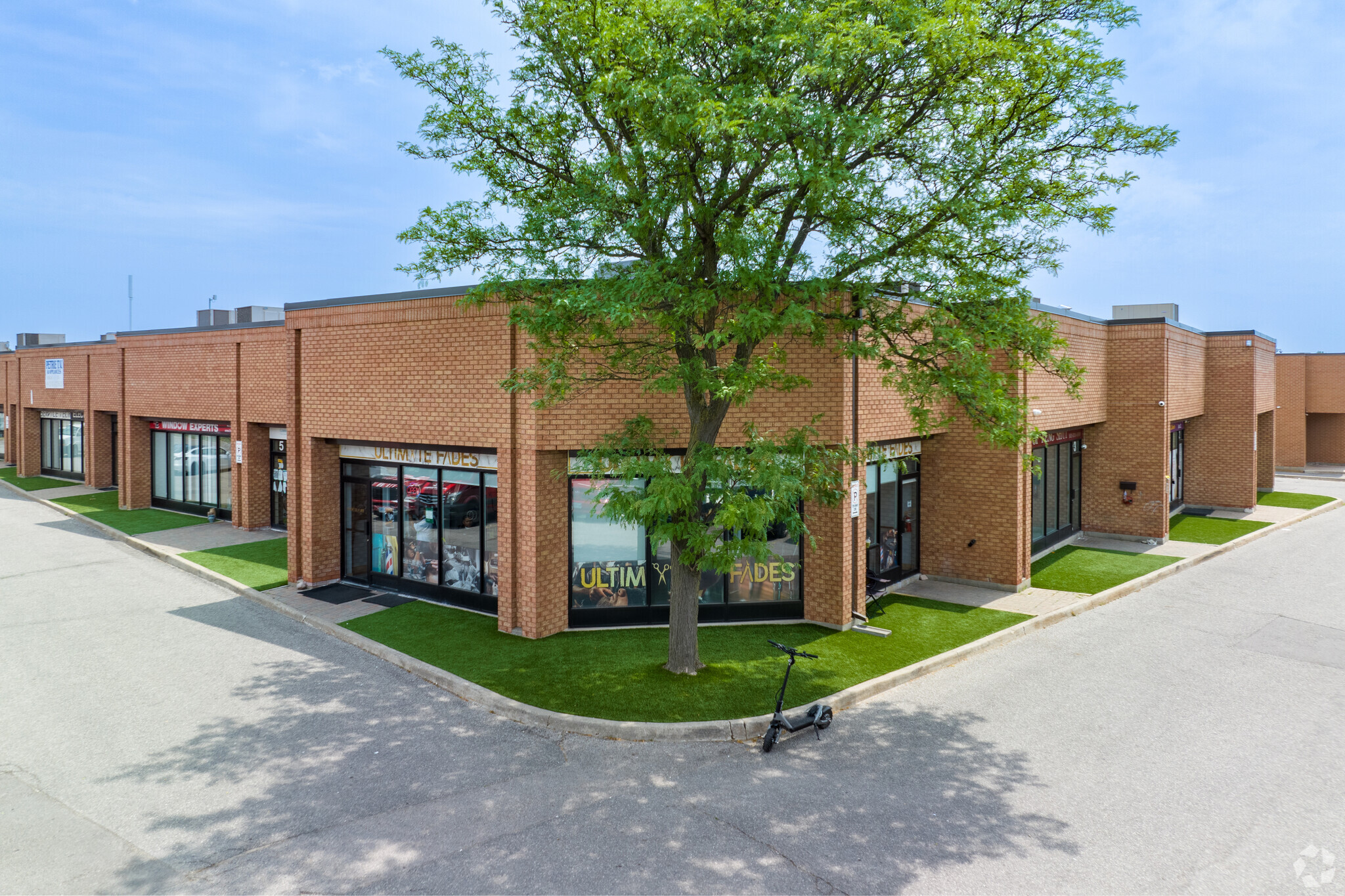 190 Marycroft Ave, Vaughan, ON for Sale