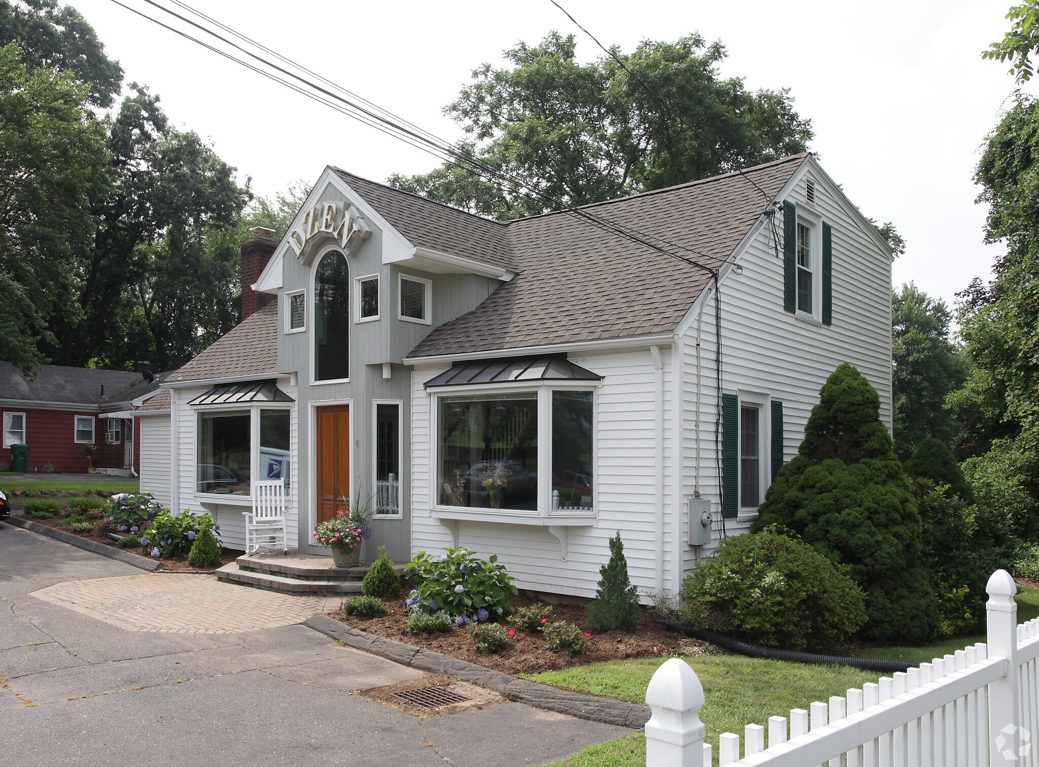 41 Oakland Rd, South Windsor, CT for Sale