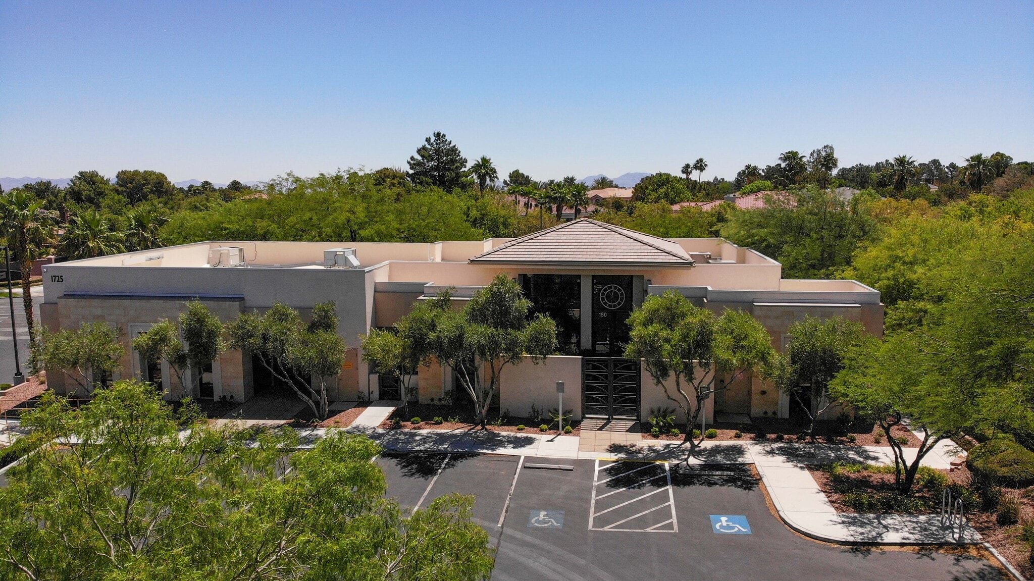 1725 Village Center Cir, Las Vegas, NV for Rent