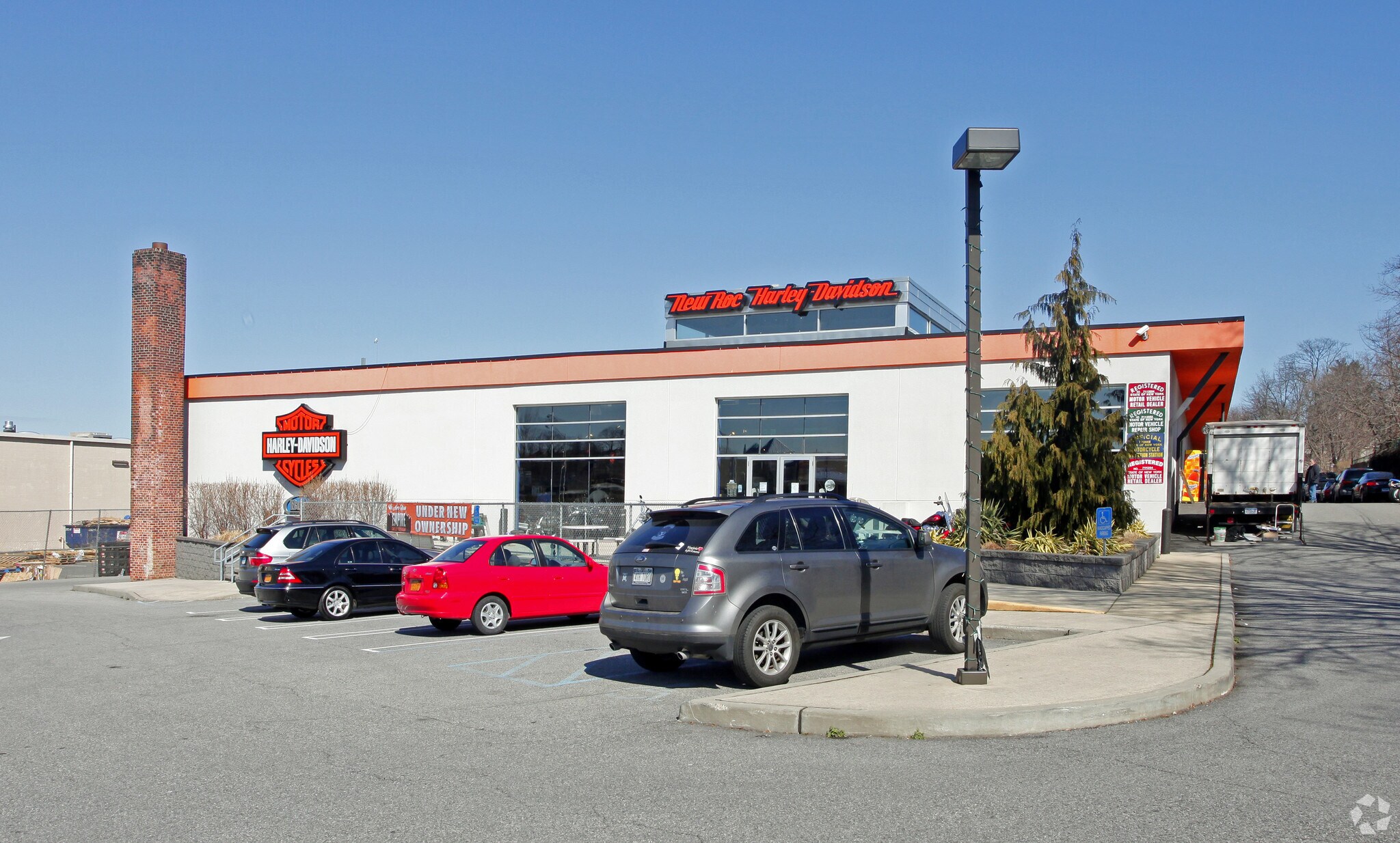 8 Industrial Ln, New Rochelle, NY for Rent