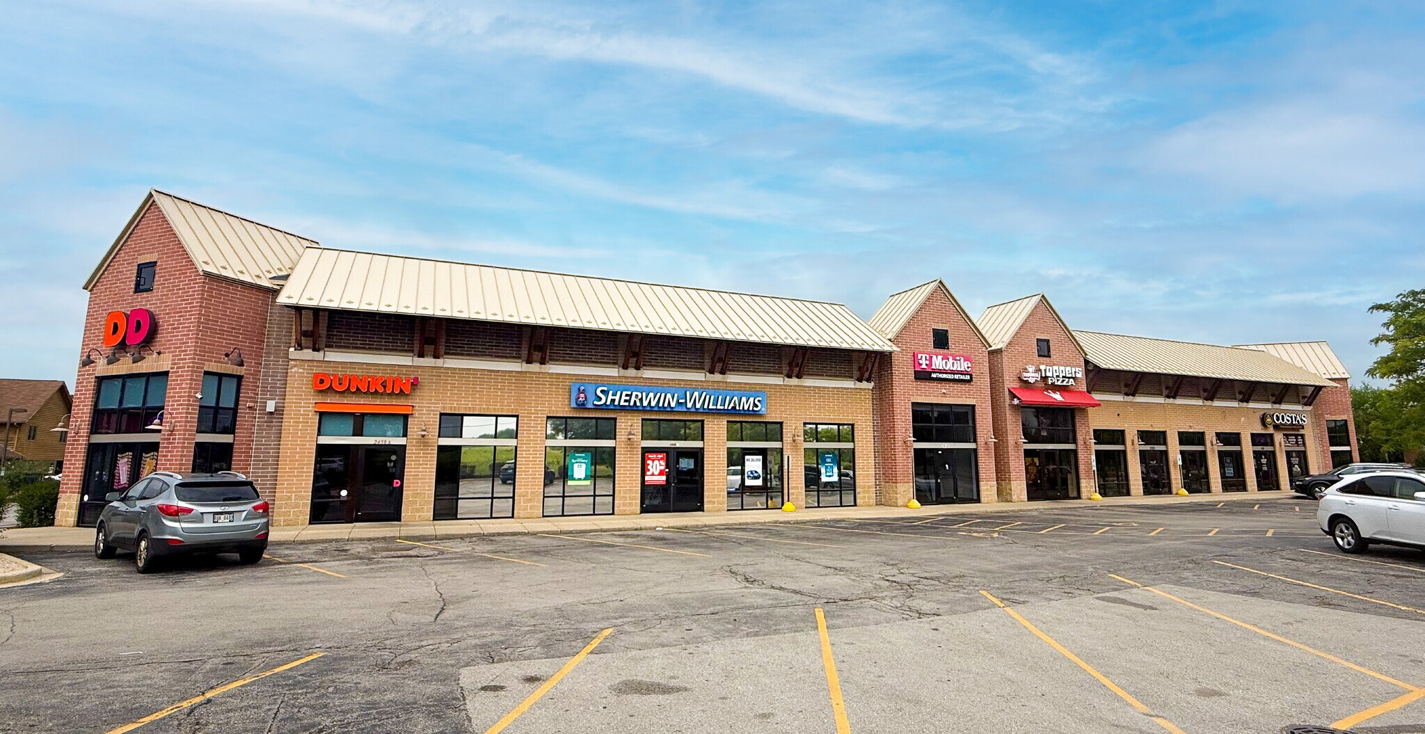 2450-2480 N Grandview Blvd, Waukesha, WI for Rent