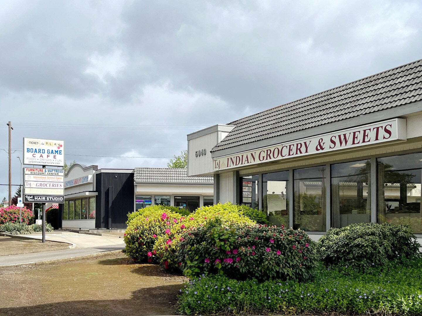 5002-5008 Commercial St SE, Salem, OR for Rent