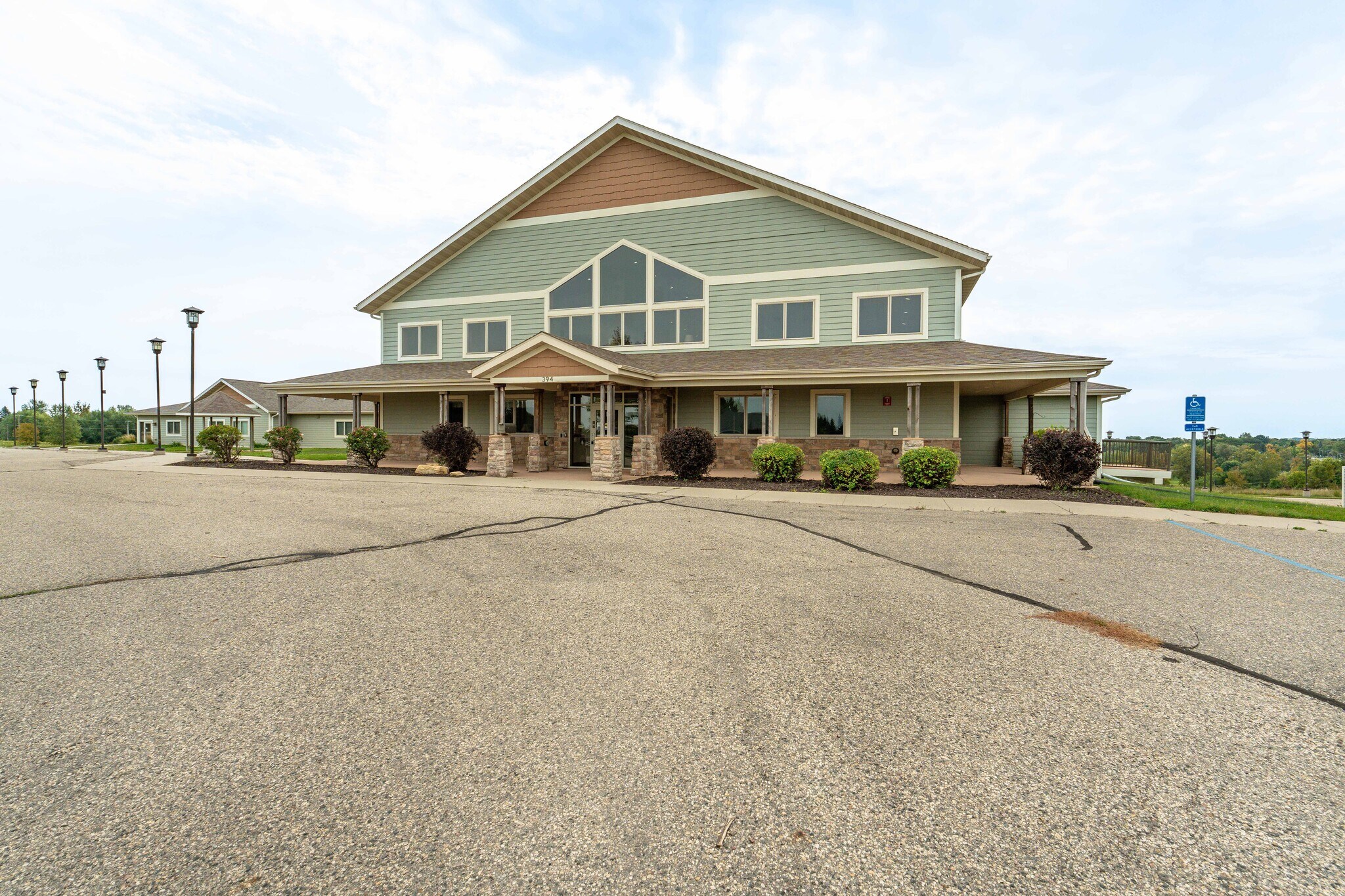 394 Woodland Dr, Fergus Falls, MN for Sale