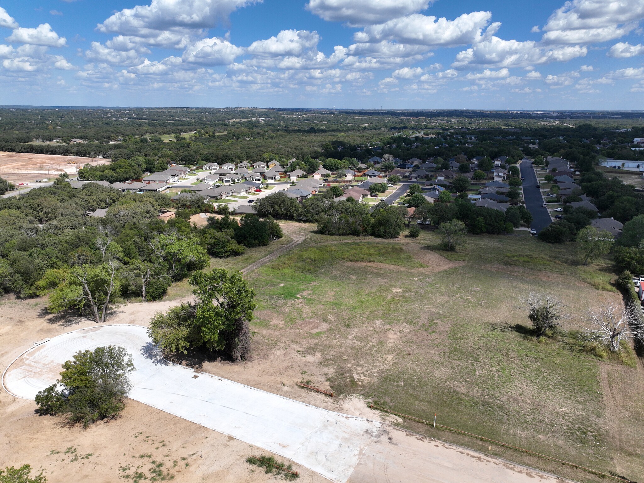 112 Industrial St, Weatherford, TX for Sale