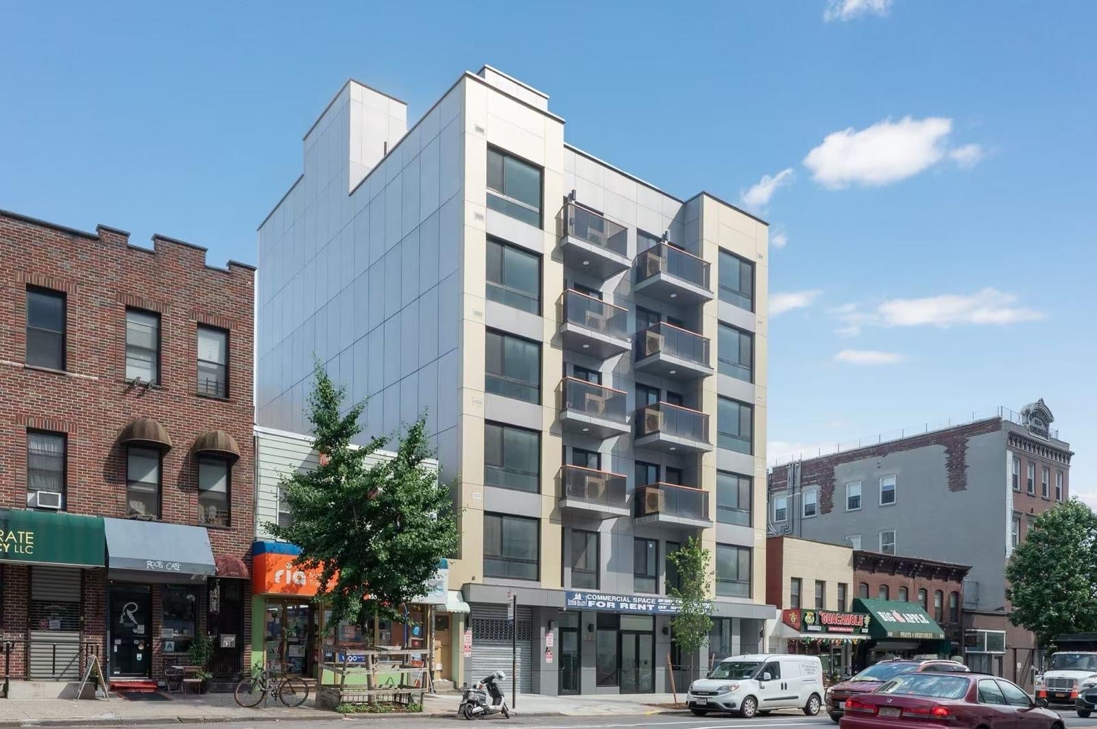 643 5th Ave, Brooklyn, NY for Sale