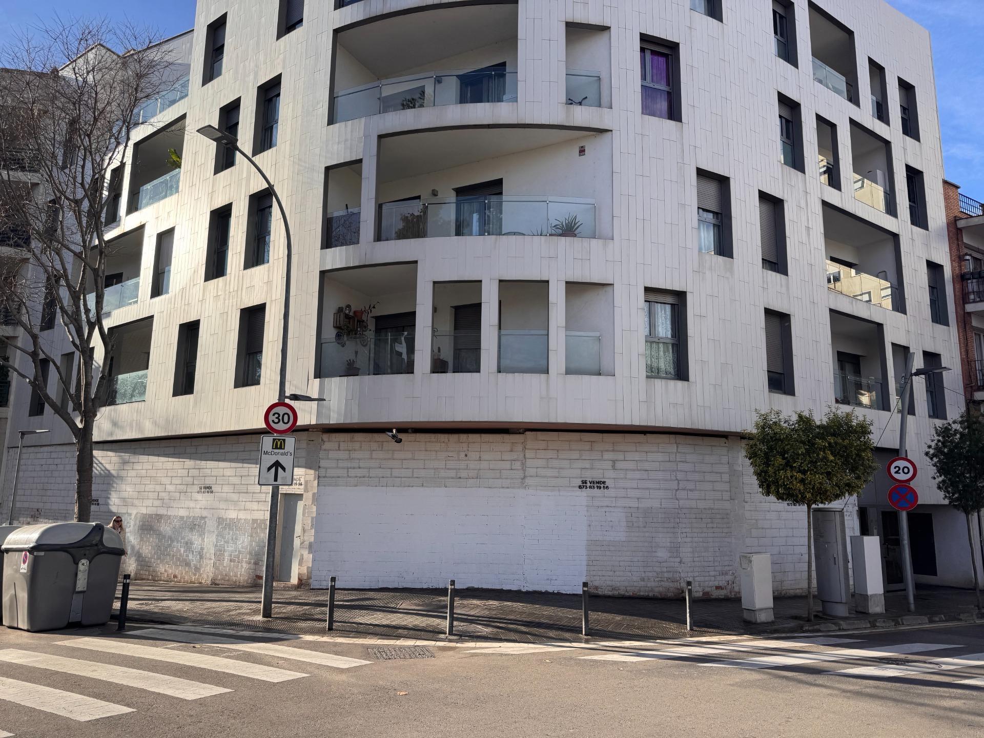 65 Carrer de Josep Miquel Quintana, Esplugues de Llobregat, BAR for Sale