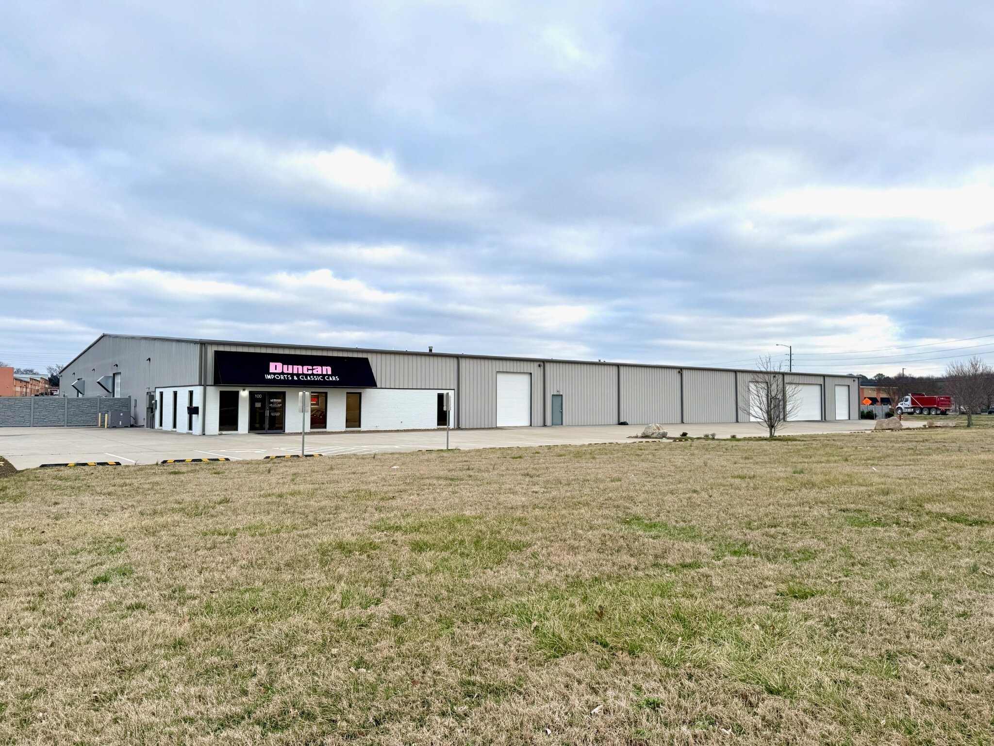 100 G St, Smyrna, TN for Sale