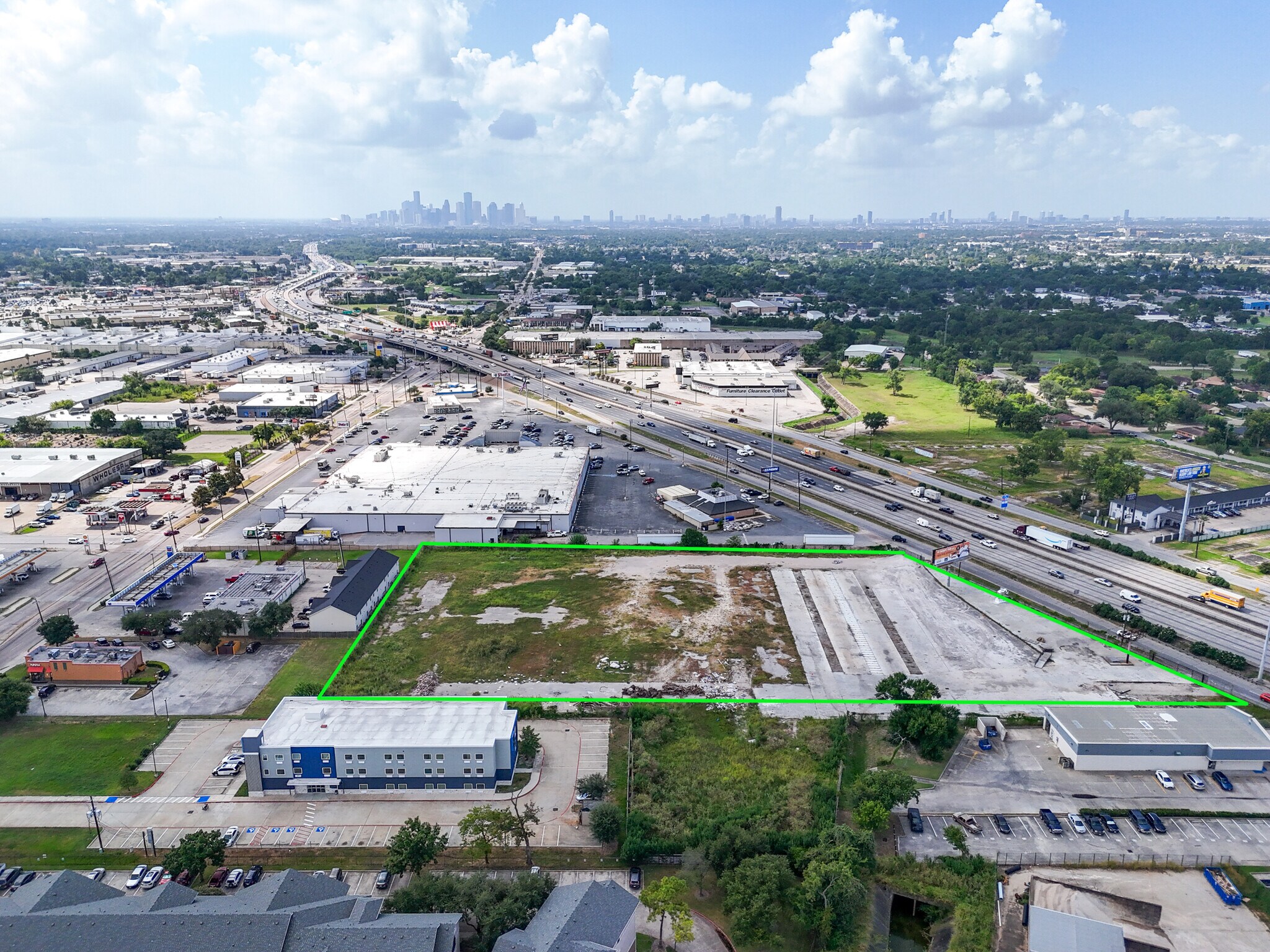 4900 North Fwy, Houston, TX for Rent