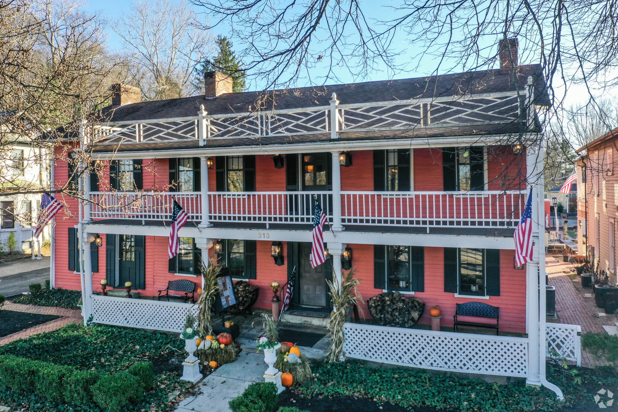 313 Broadway E, Granville, OH for Sale