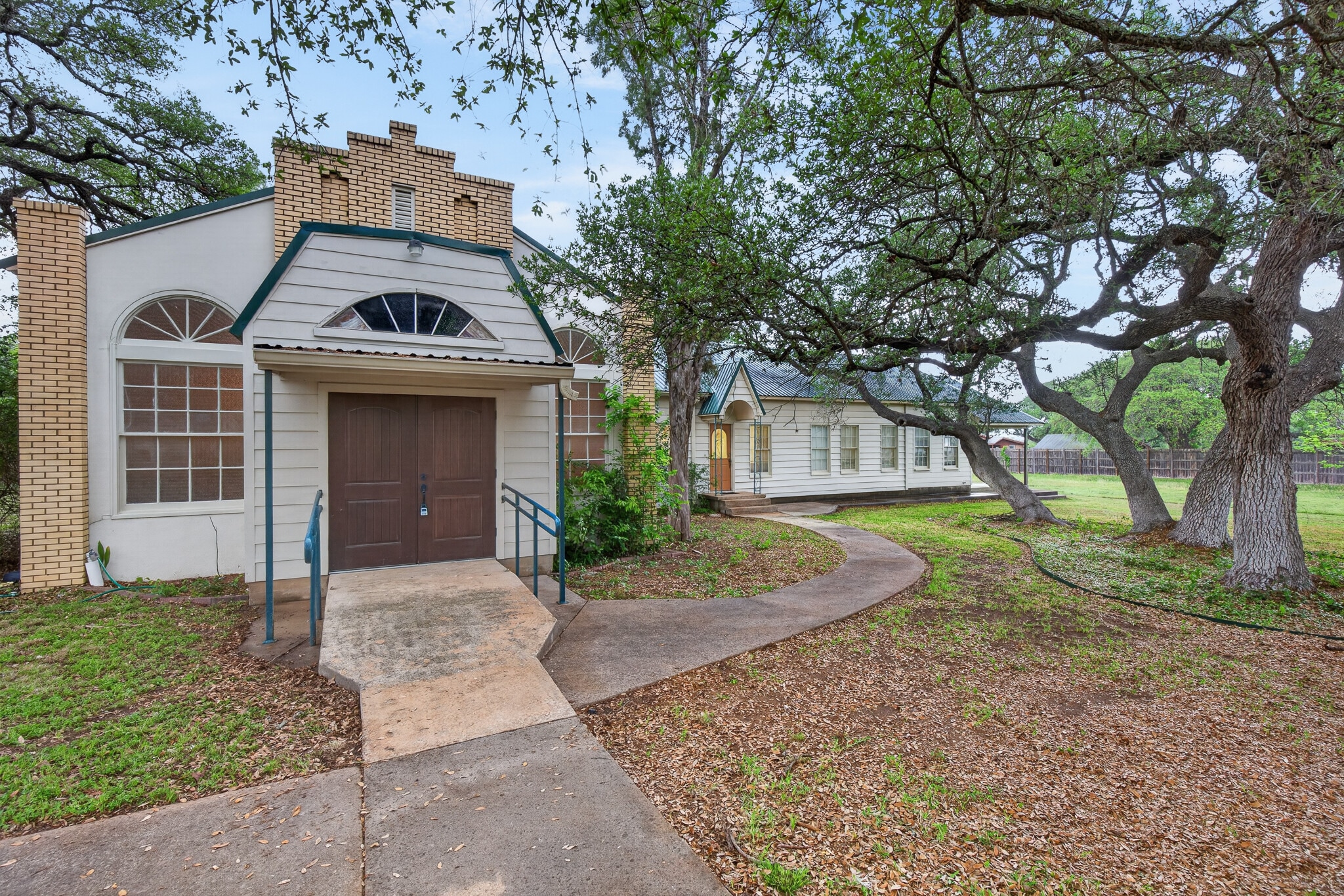 410 N West St, Bertram, TX for Sale