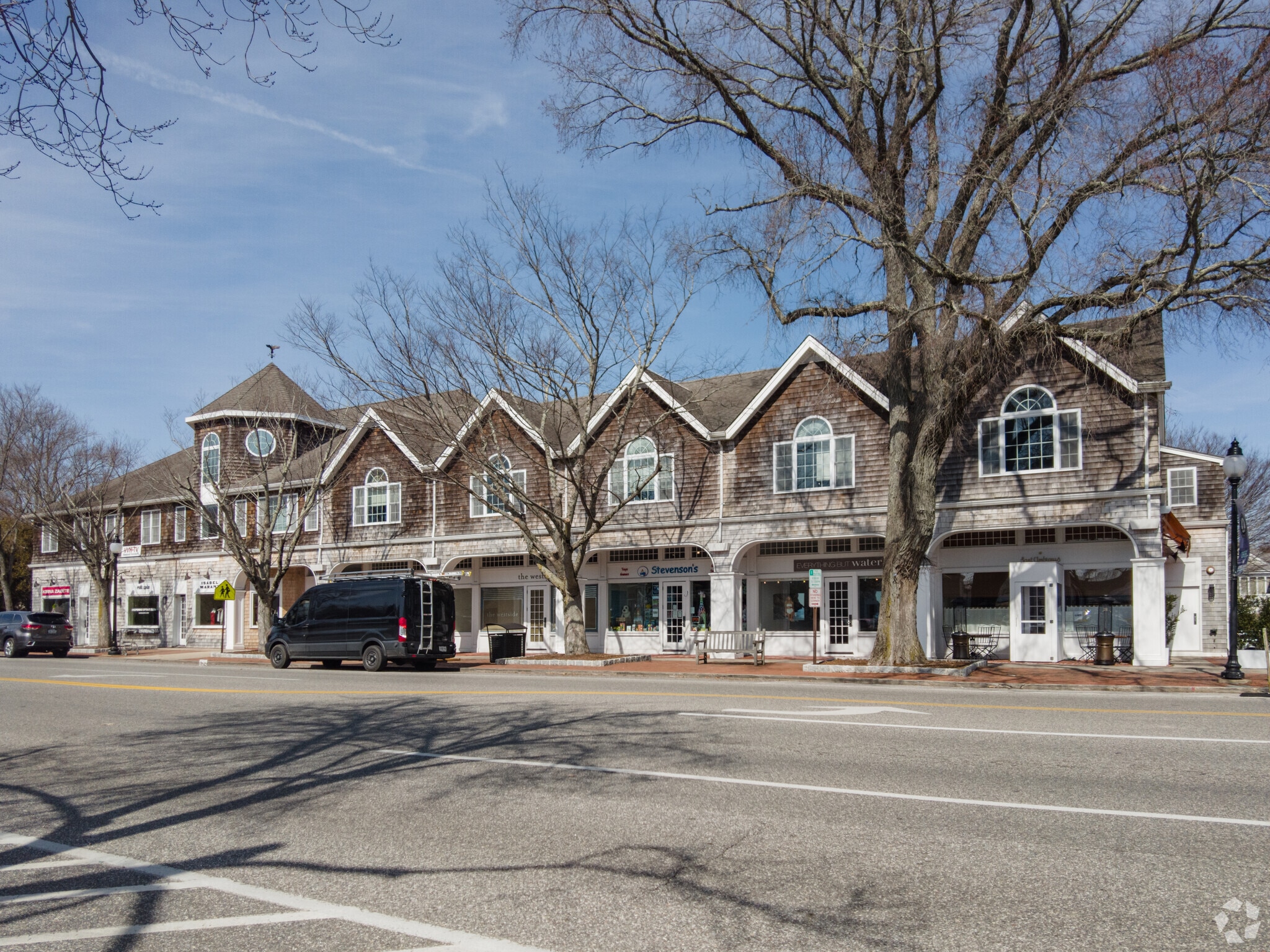 66 Newtown Ln, East Hampton, NY for Rent