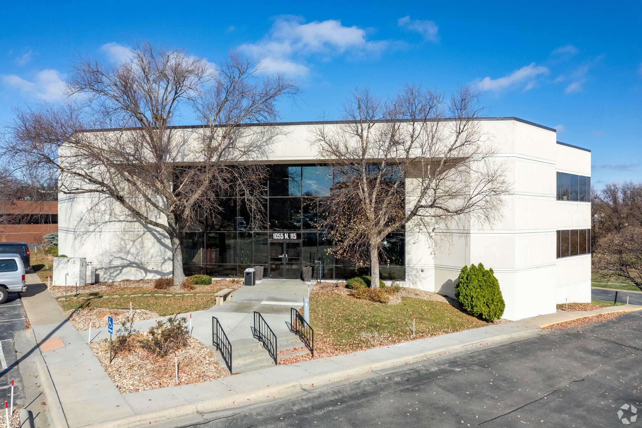 1055 N 115th St, Omaha, NE for Rent