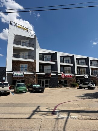 Denton, TX Retail - 501-517 S Locust St Denton, TX Retail - 501-517 S Locust St