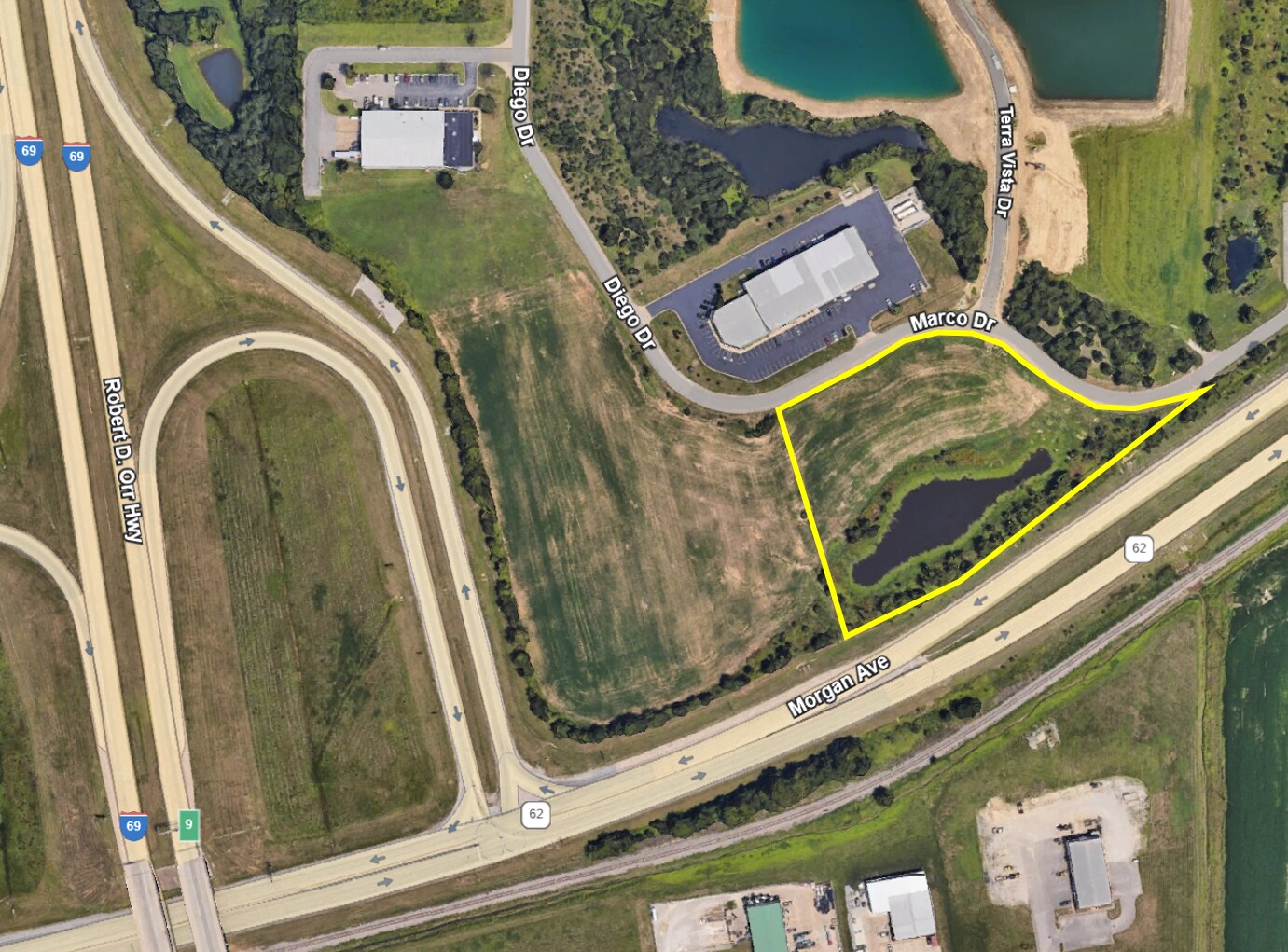 7501 & 7407 Marco Dr, Evansville, IN for Sale