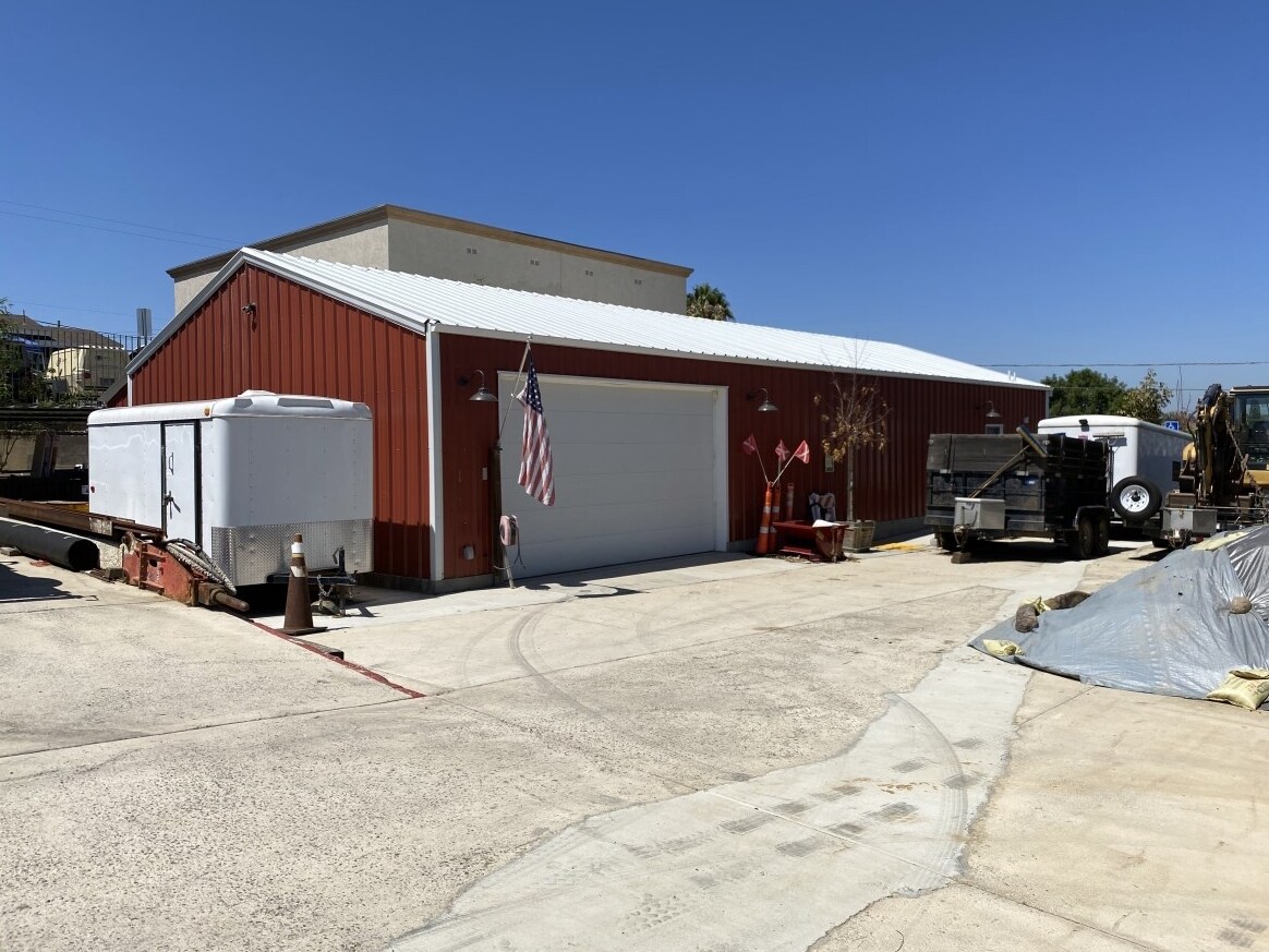 718 Grand Ave Spring Valley, CA 91977 Industrial Property for Sale on