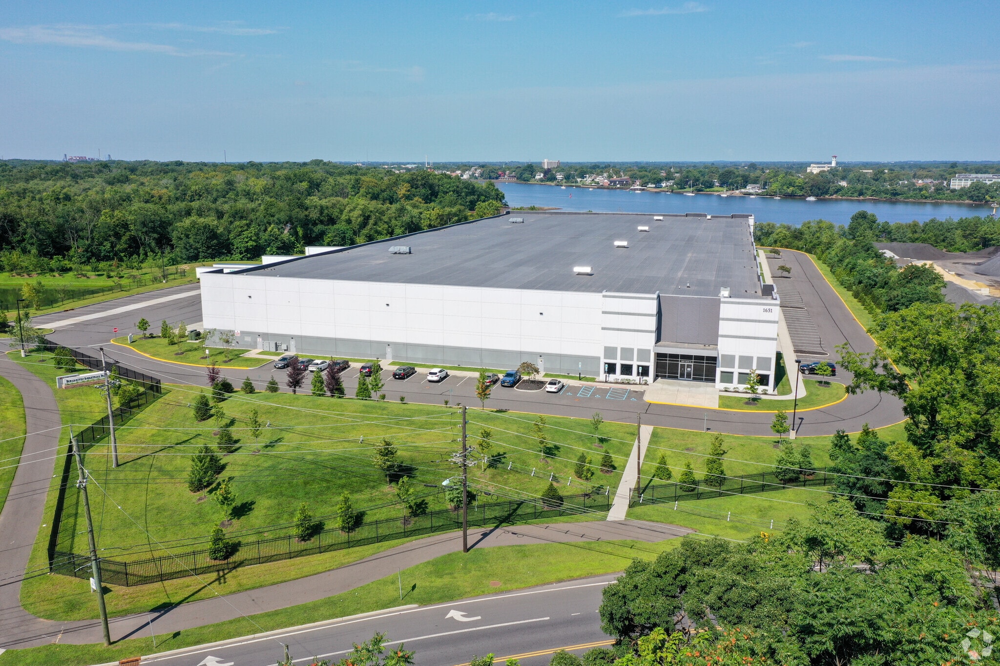 1651 River Rd, Burlington, NJ for Rent