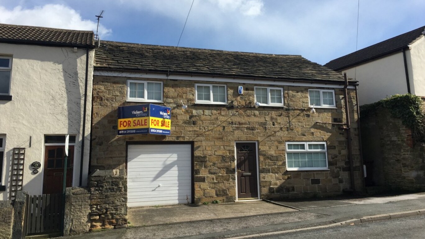 28A Thornhill Rd, Middlestown, WYK for Sale