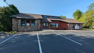 1276 W Winneconne Ave  