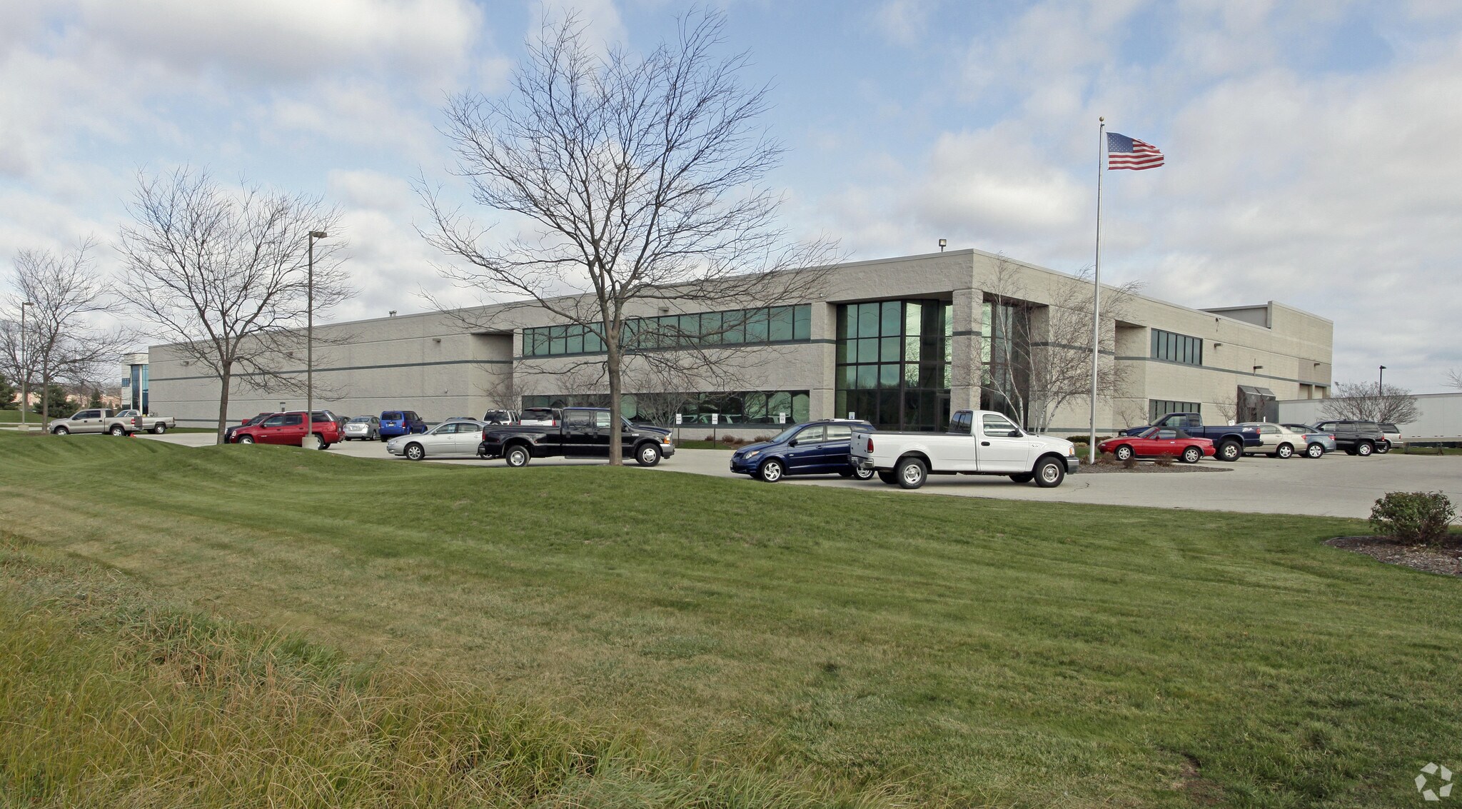 300 N Dekora Woods Blvd, Saukville, WI for Rent