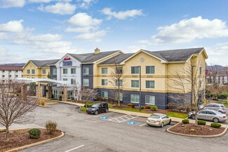 New Stanton, PA Hospitality - 107 Bair Blvd