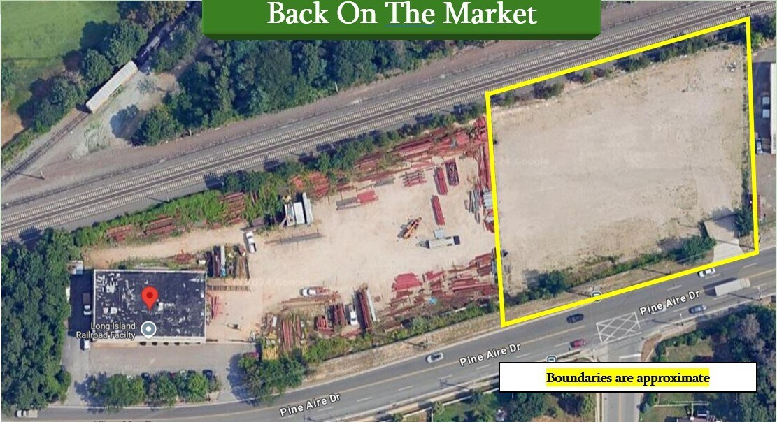 225 Pine Aire Dr, Bay Shore, NY for Rent