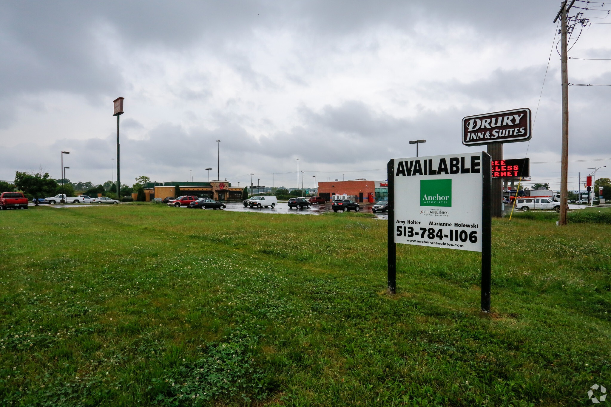 I-75 And Sharon Rd, Cincinnati, OH for Rent