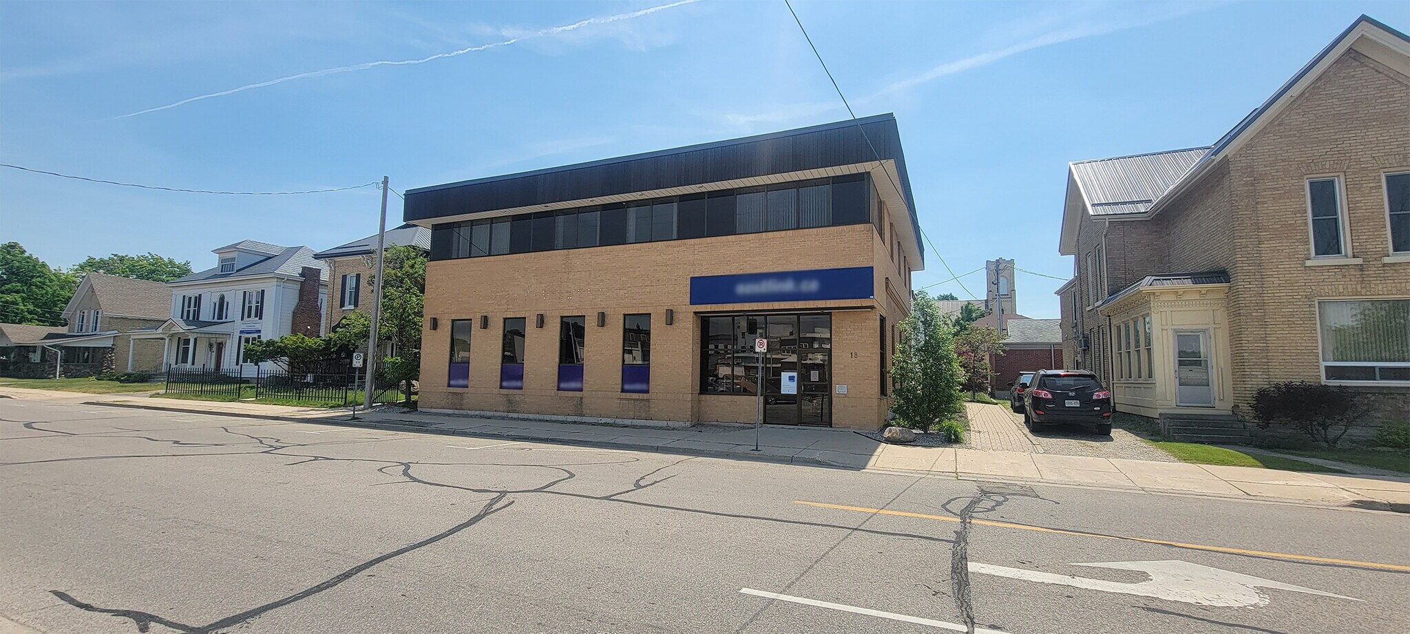 18 Sydenham St E, Aylmer, ON for Rent