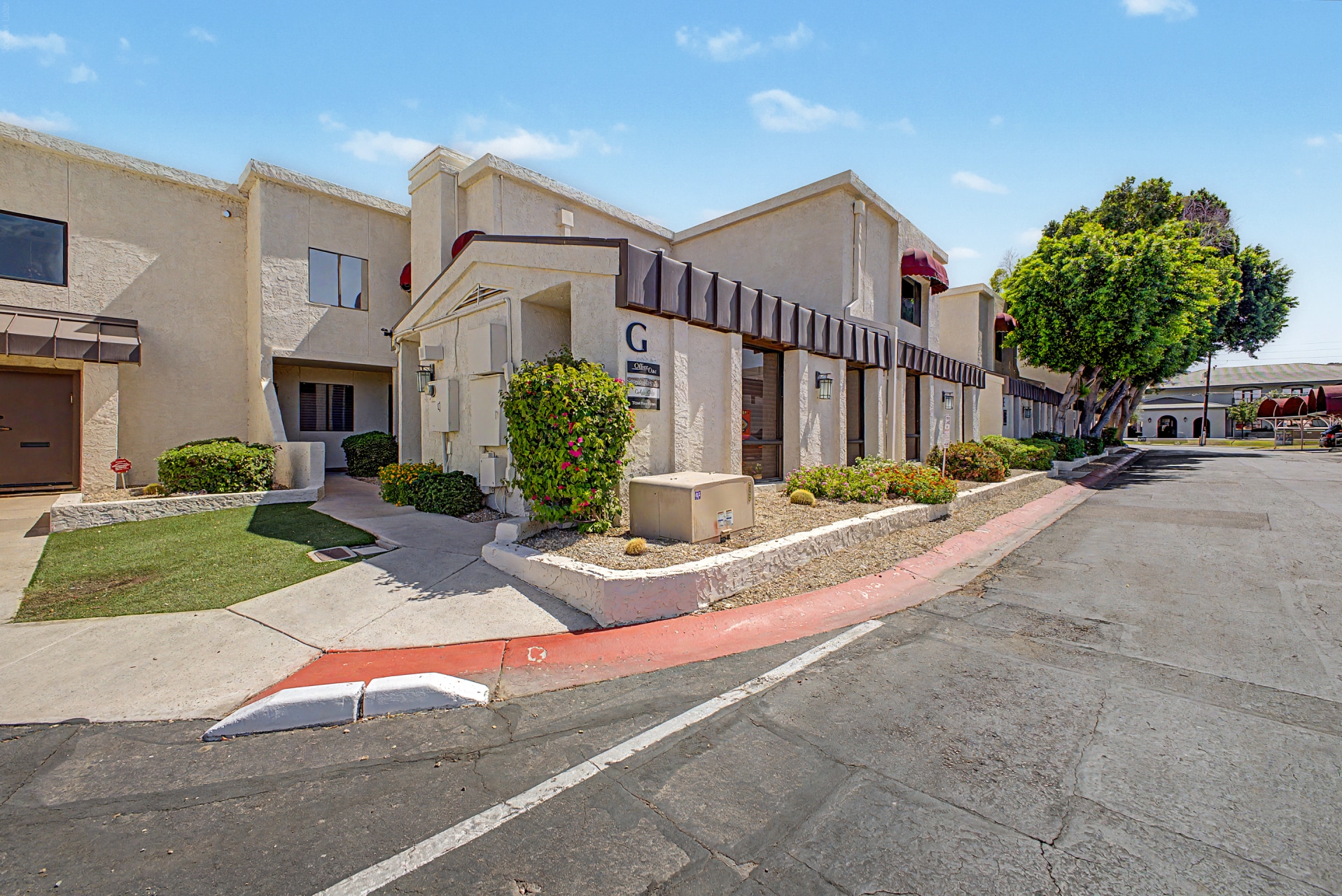 7220 N 16th St, Phoenix, AZ for Sale