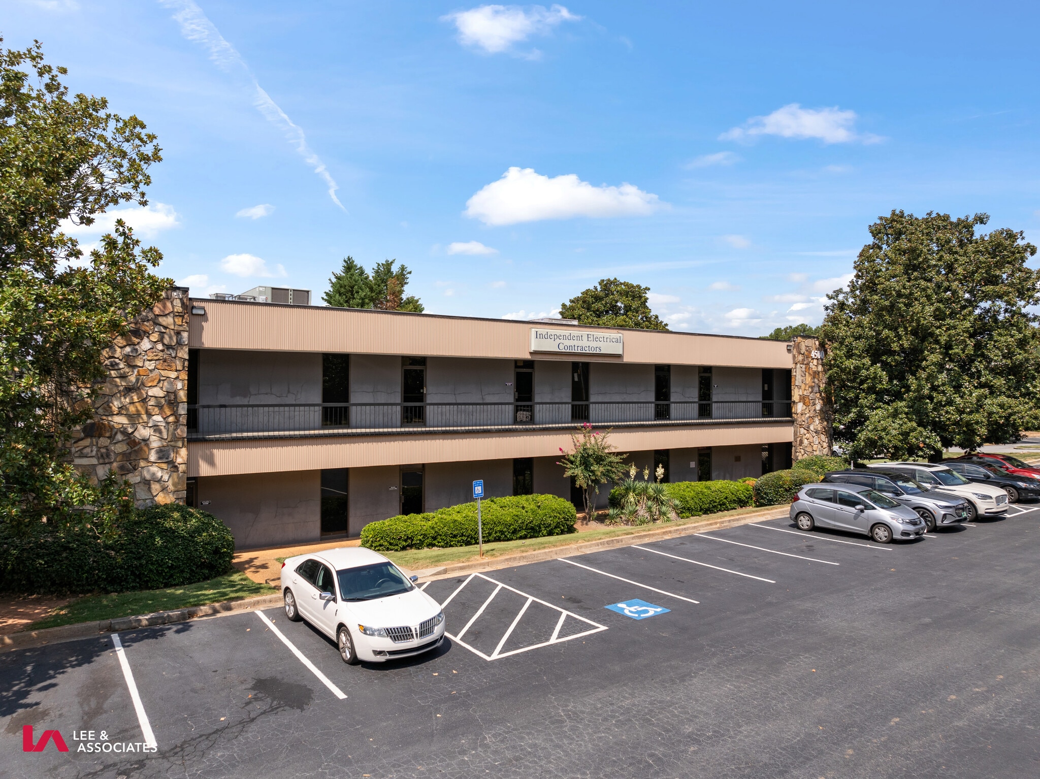 4500 Winters Chapel Rd, Atlanta, GA for Sale