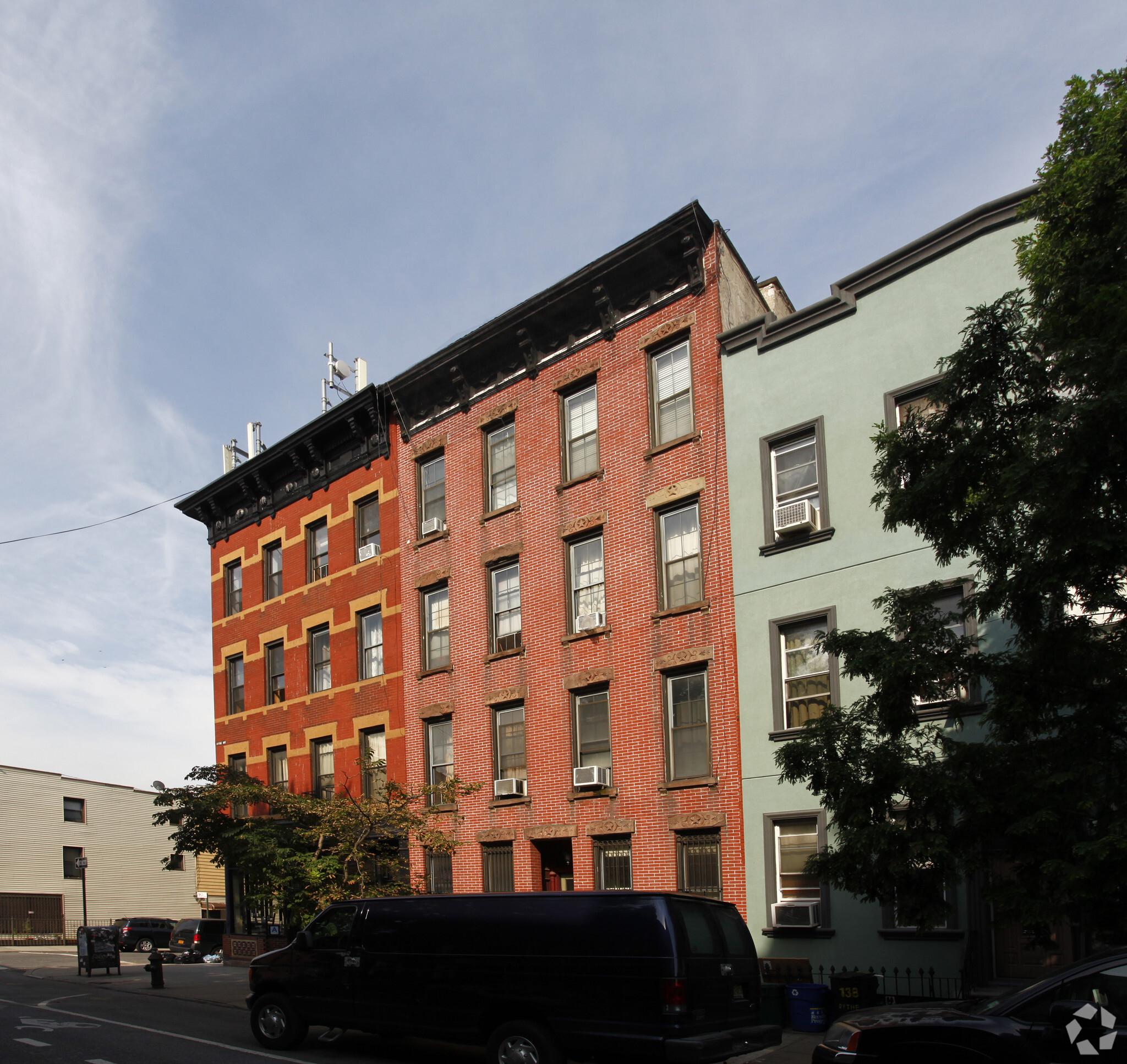 144-146 Wythe Ave, Brooklyn, NY for Rent