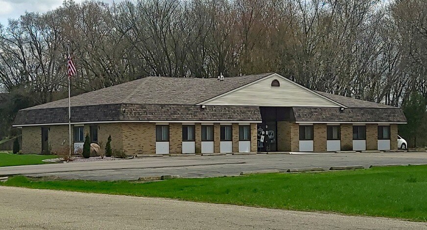 1650 E Huebbe Pky, Beloit, WI for Rent