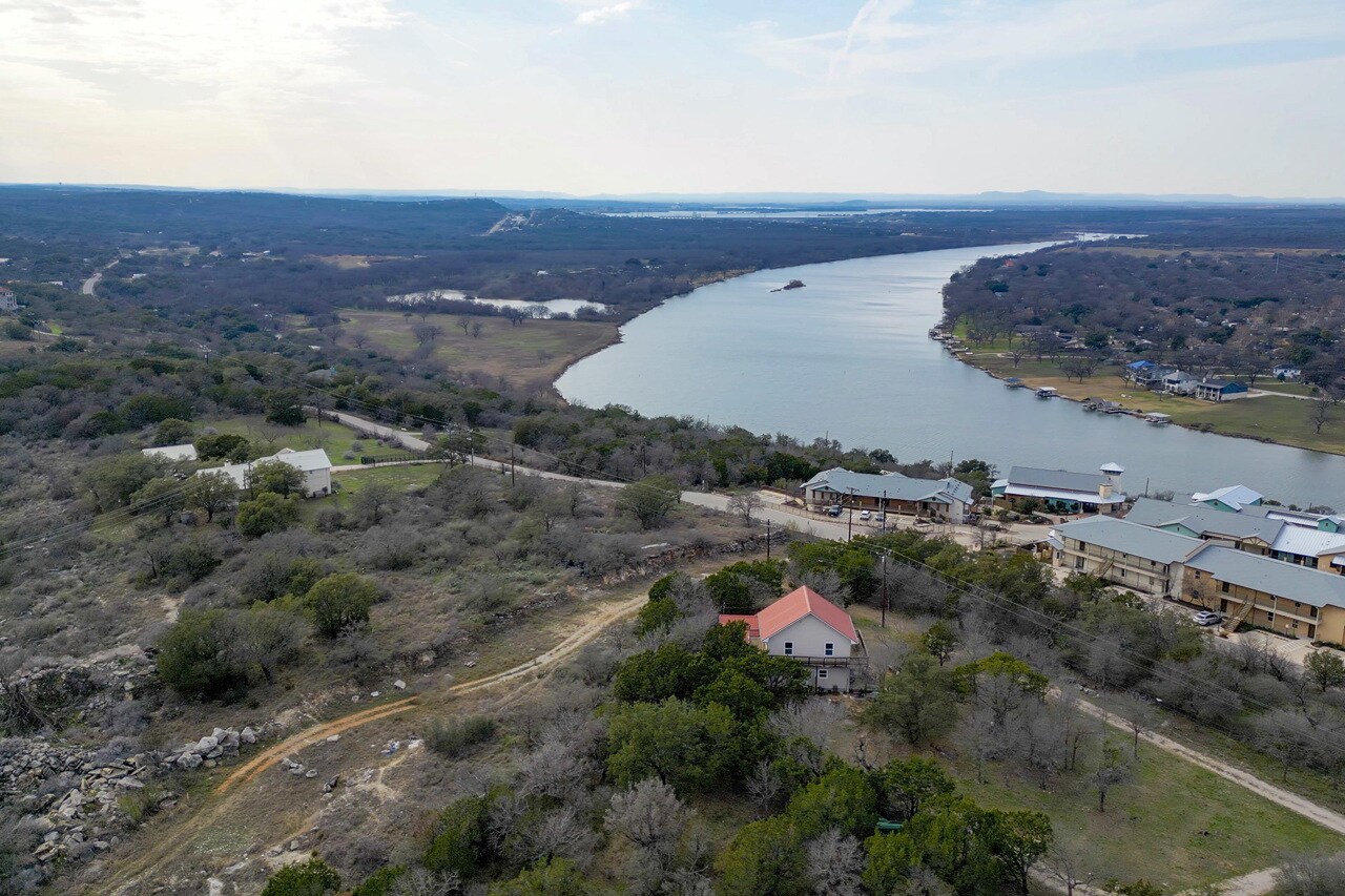103 Palmie Ln, Horseshoe Bay, TX for Sale