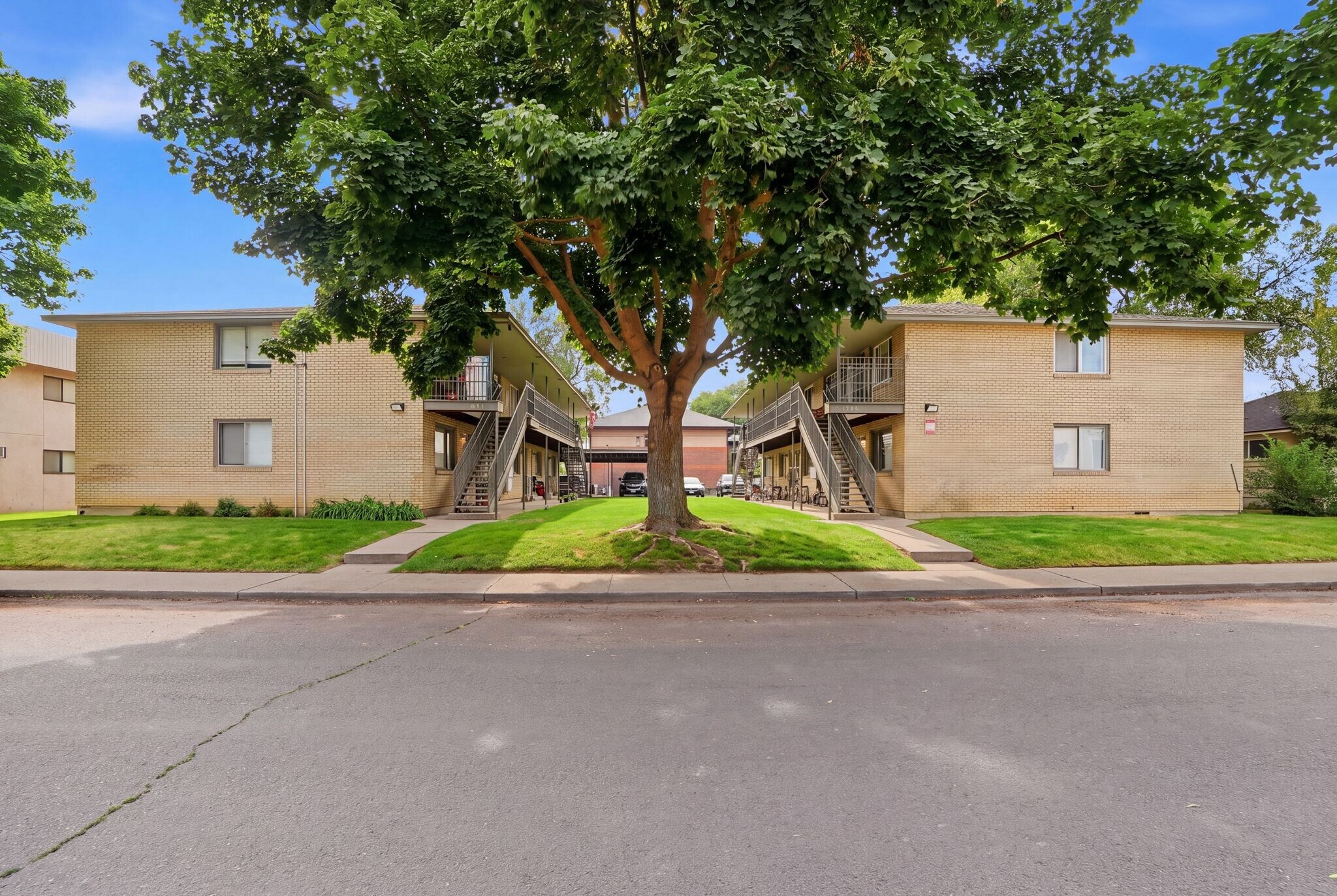 6119-6123 N Colton St, Spokane, WA for Sale
