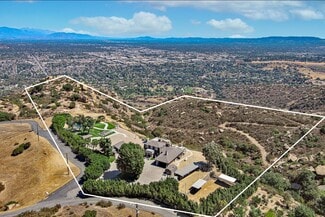 Simi Valley, CA Residential Income - 10200 Lilac Ln