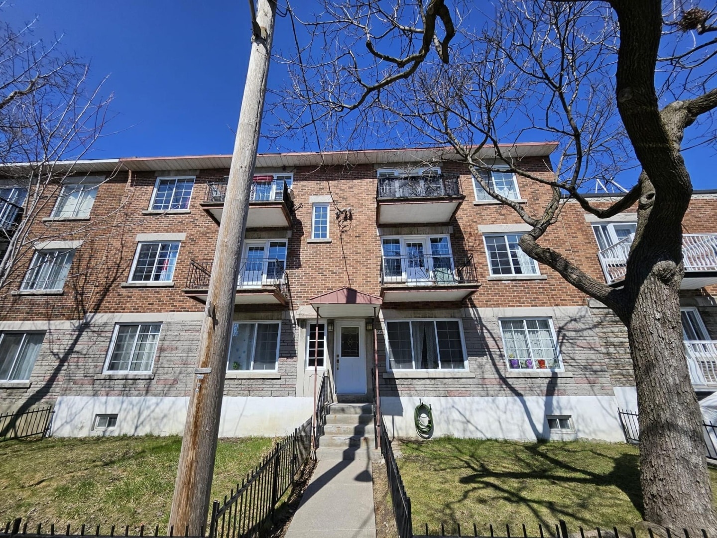 6545 Av 38E, Montréal, QC for Sale