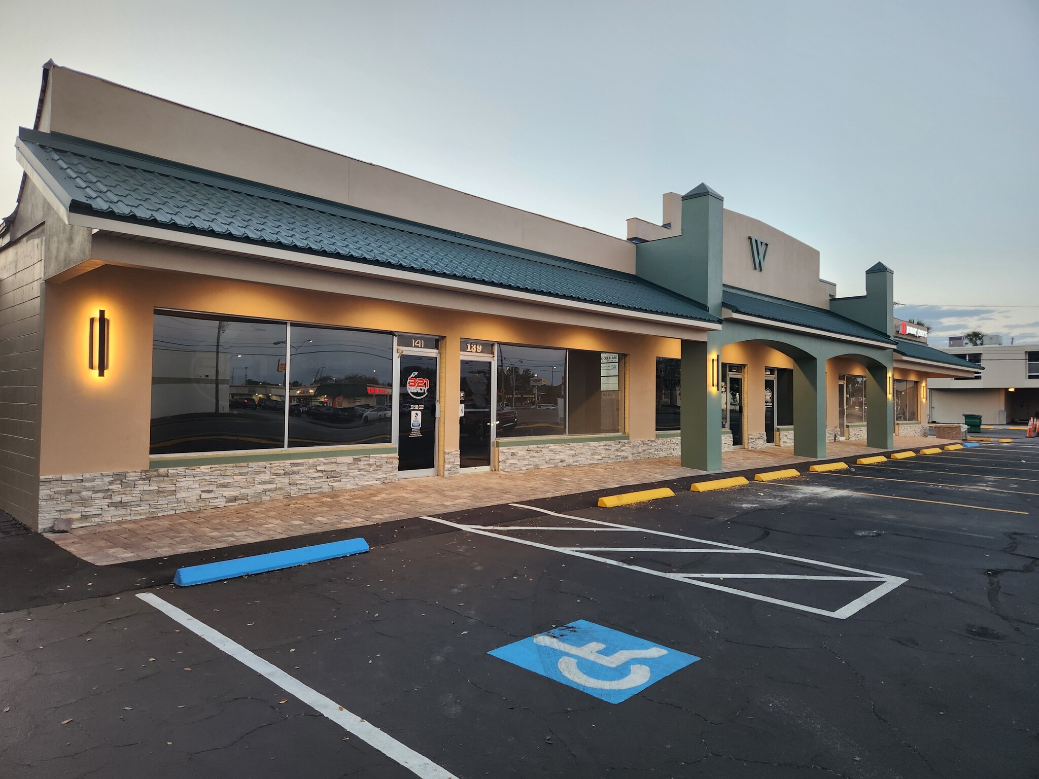 131-141 S Courtenay Pky, Merritt Island, FL for Rent