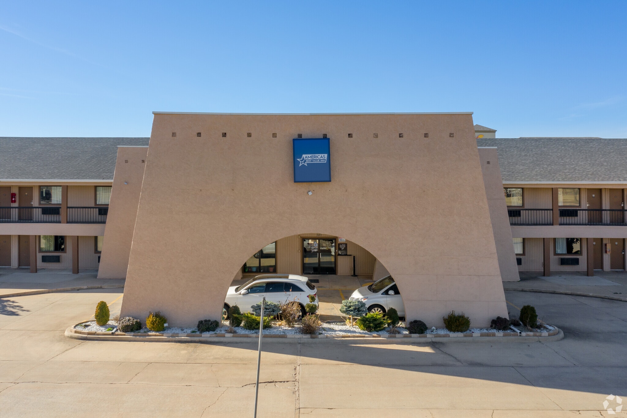 321 N Mustang Rd, Yukon, OK for Sale