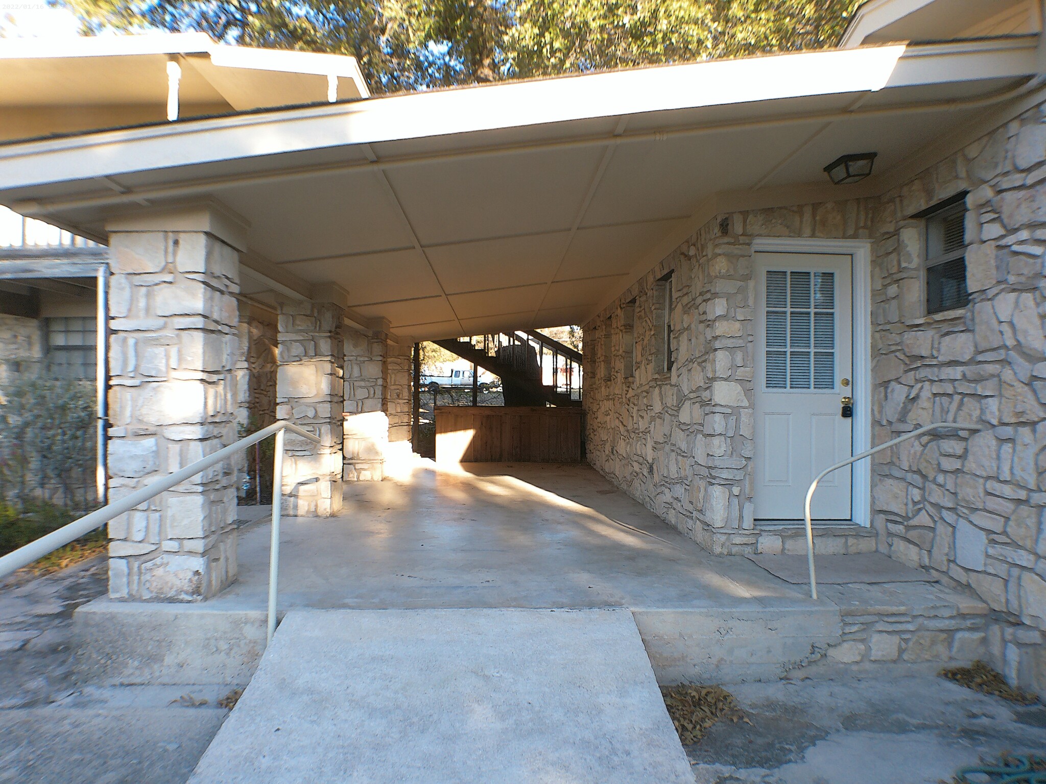 503 E Avenue G, Lampasas, TX for Sale