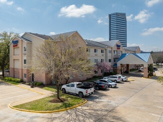 Houston, TX Hospitality - 2400 W Sam Houston Pky S