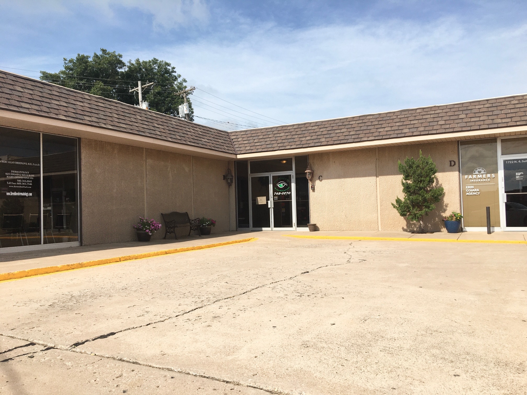 1714-1722 N 4th St, Ponca City, OK for Rent