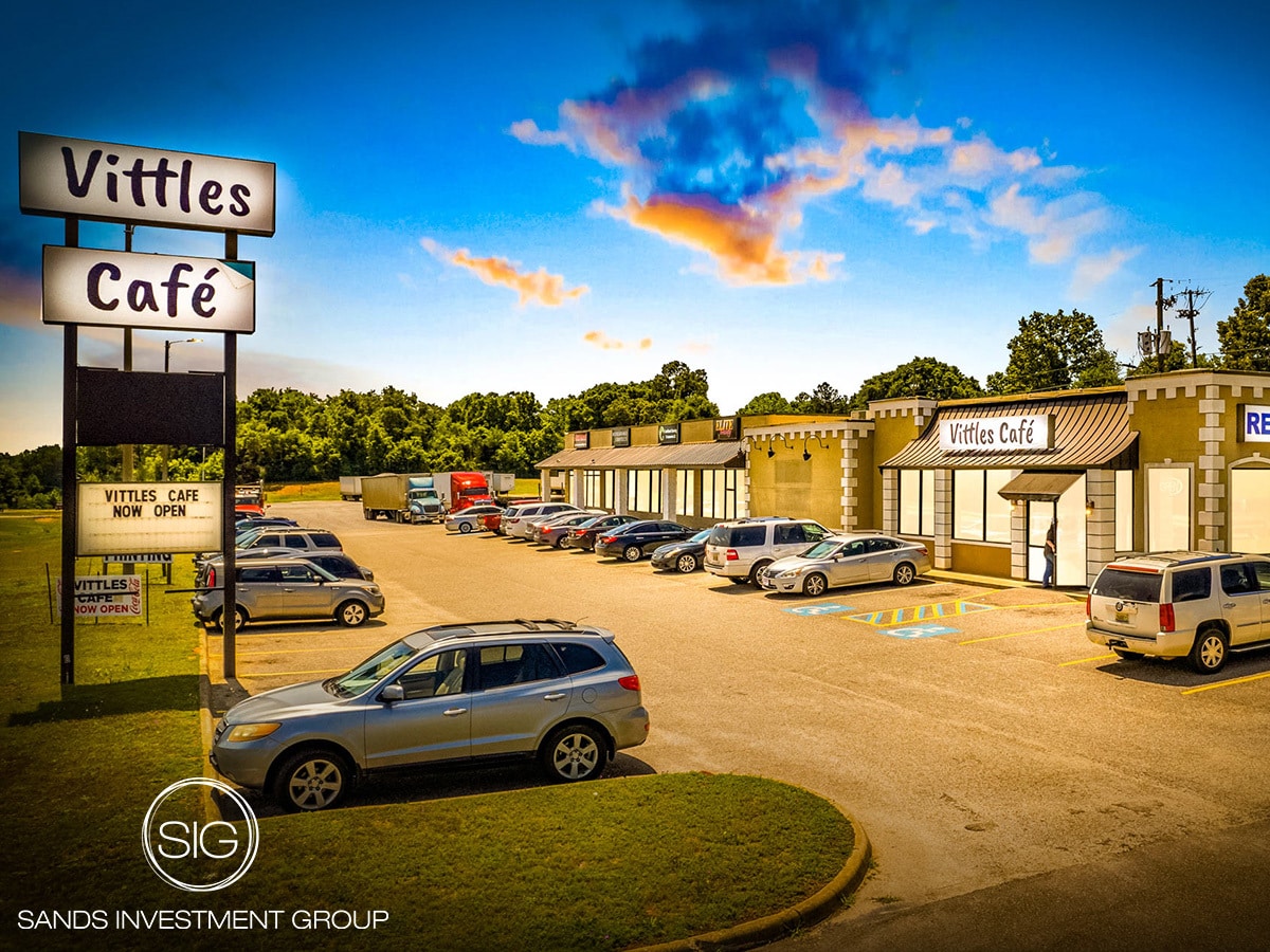 1962 US-231, Ozark, AL for Rent