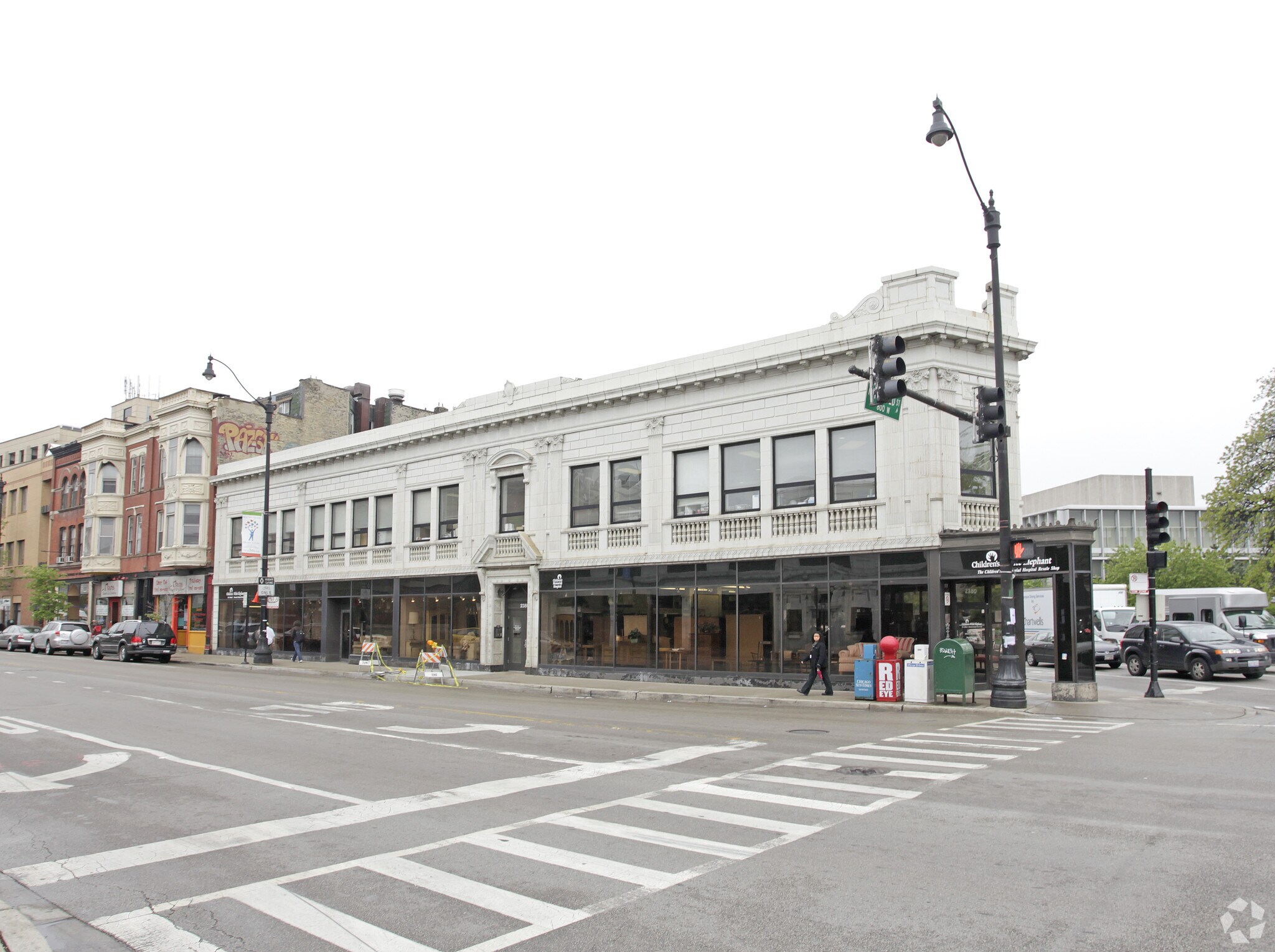 2376-2380 N Lincoln Ave, Chicago, IL for Rent