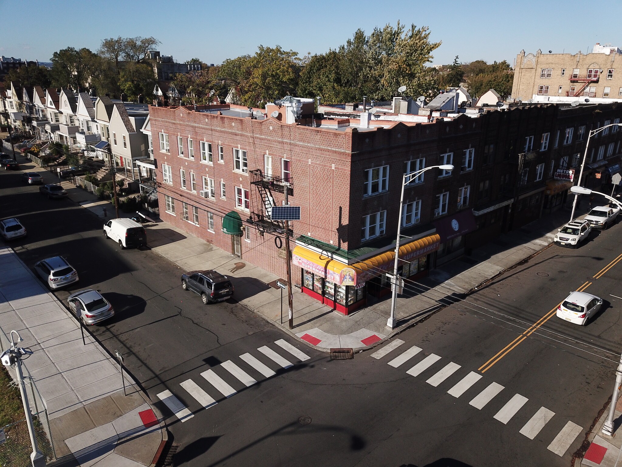 122 Stevens Ave Jersey City, NJ 07305 MultiFamily Property for Sale