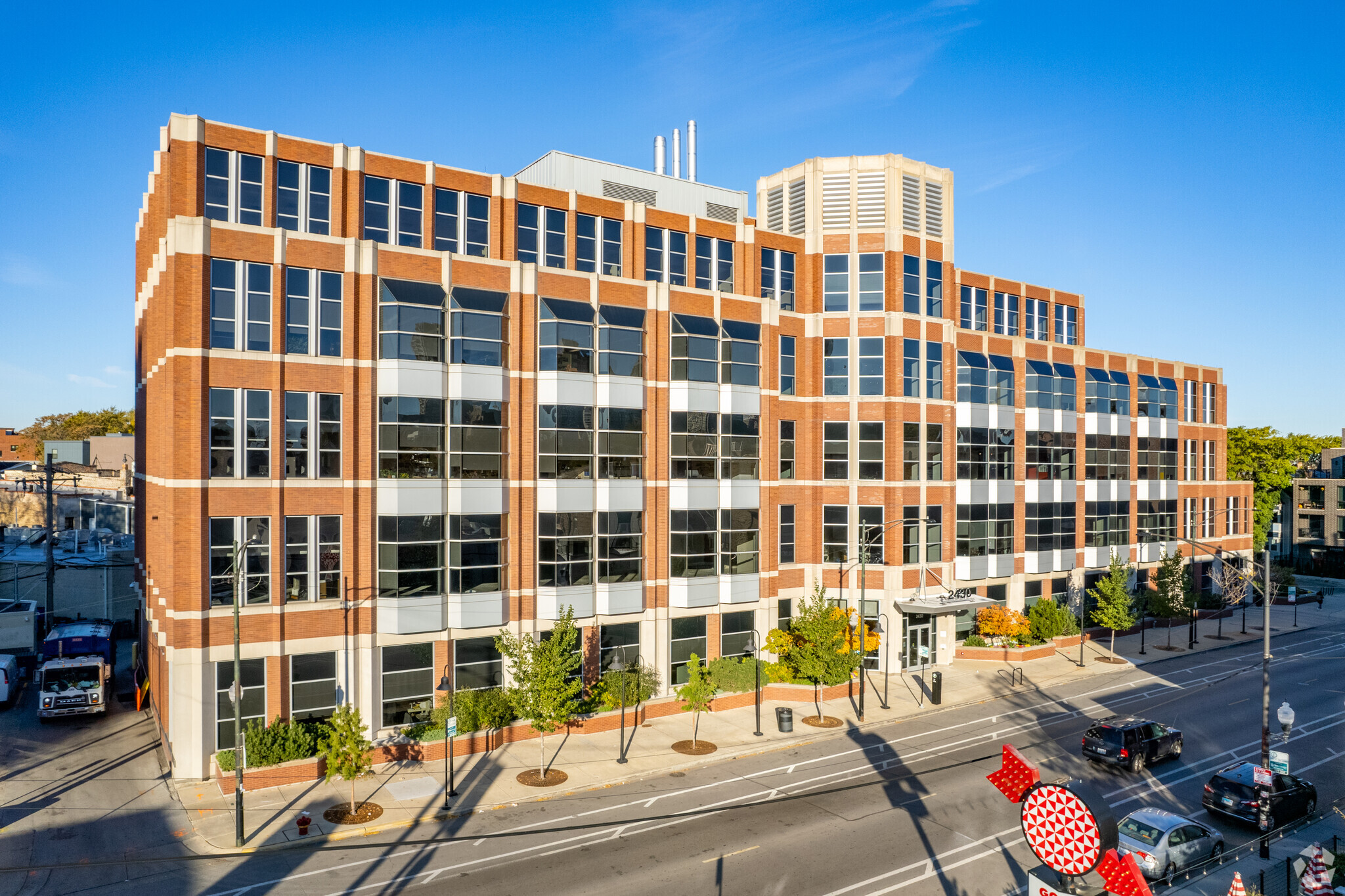 2430 N Halsted St, Chicago, IL for Rent