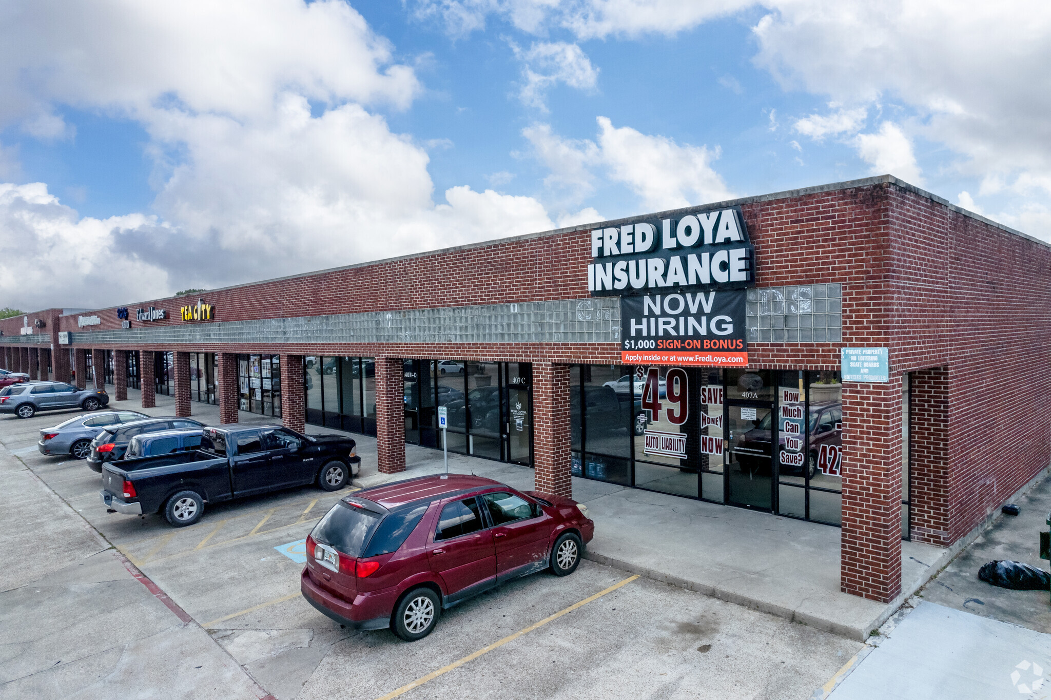 407 W Baker Rd, Baytown, TX for Rent