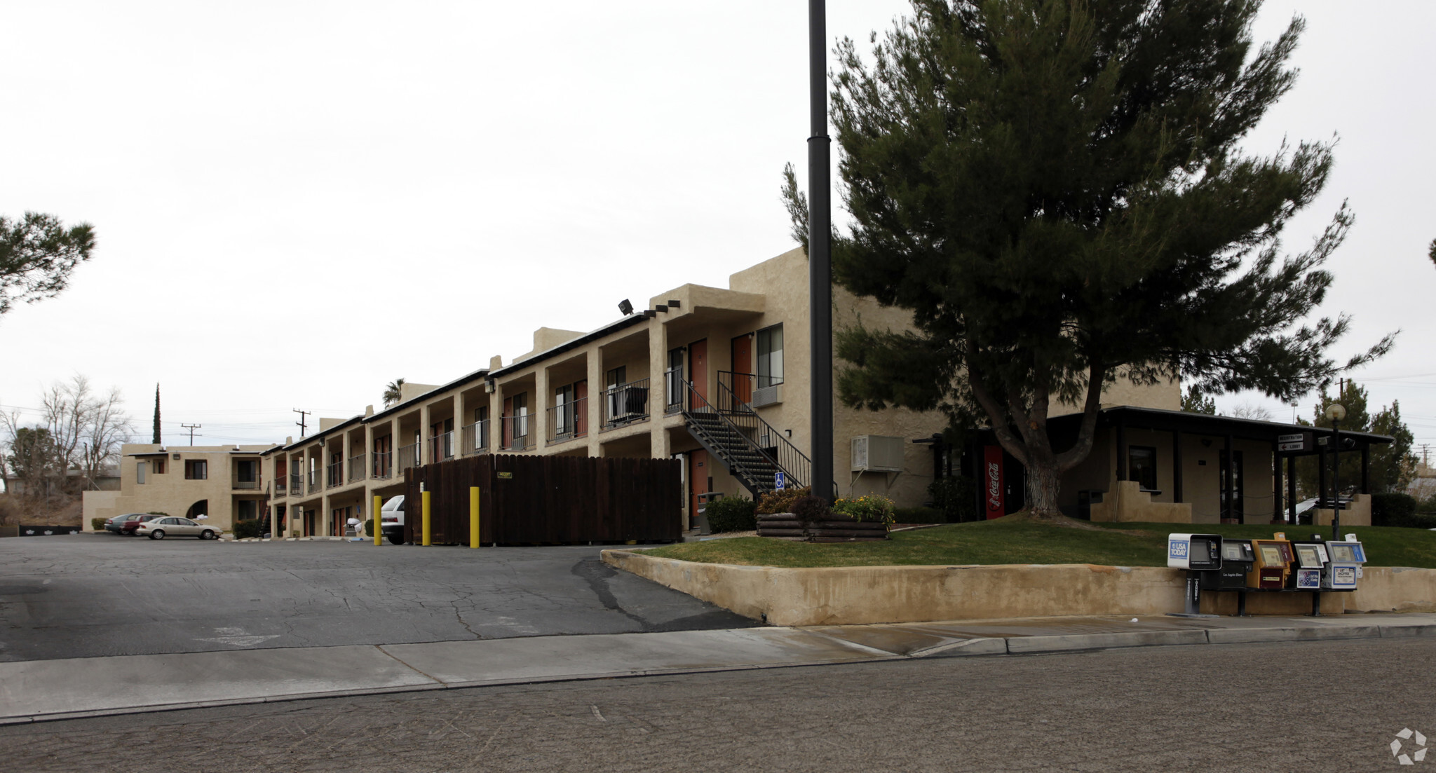 170 Coolwater Ln, Barstow, CA for Sale