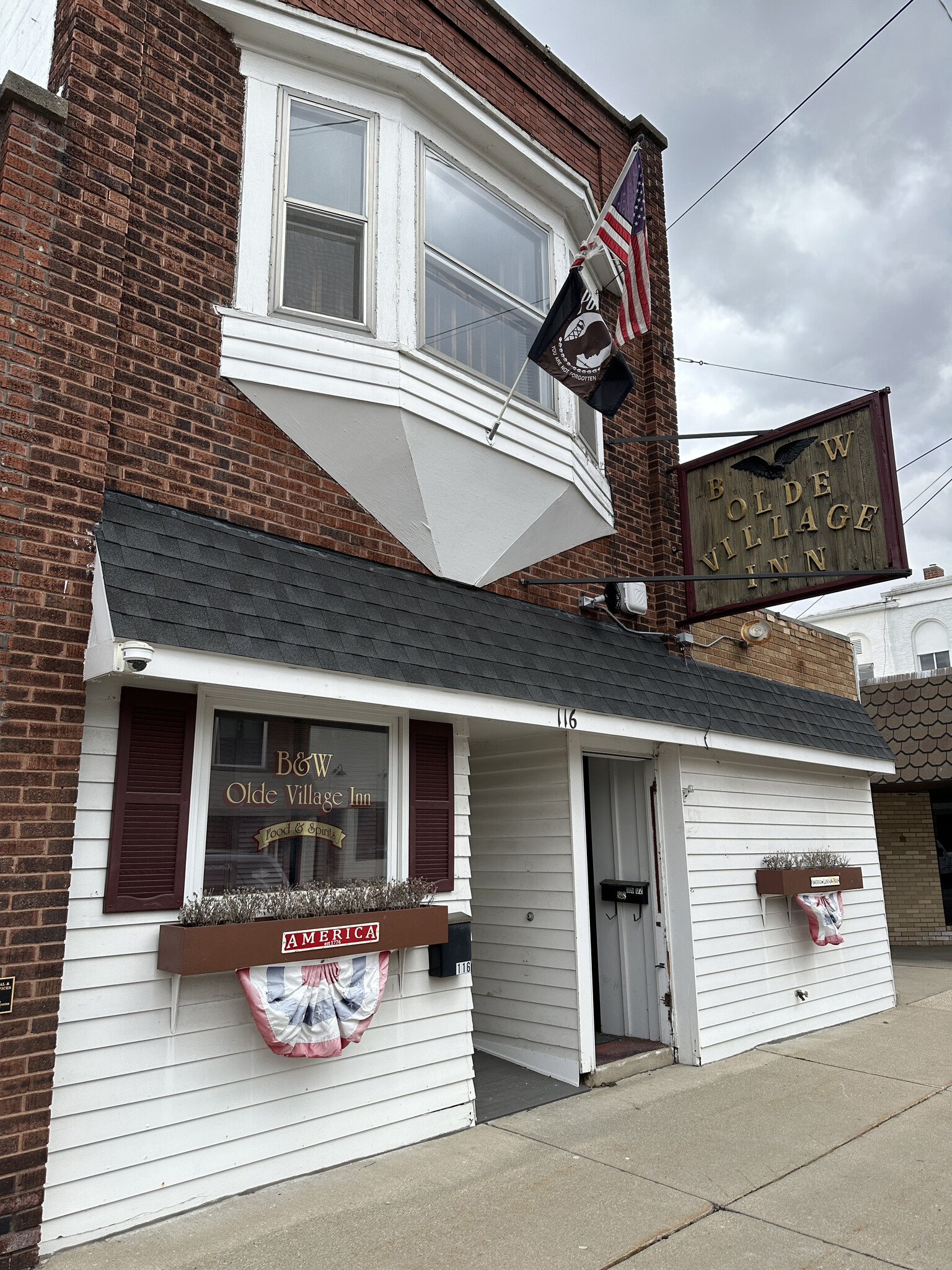 116 N Main St, Buchanan, MI for Sale